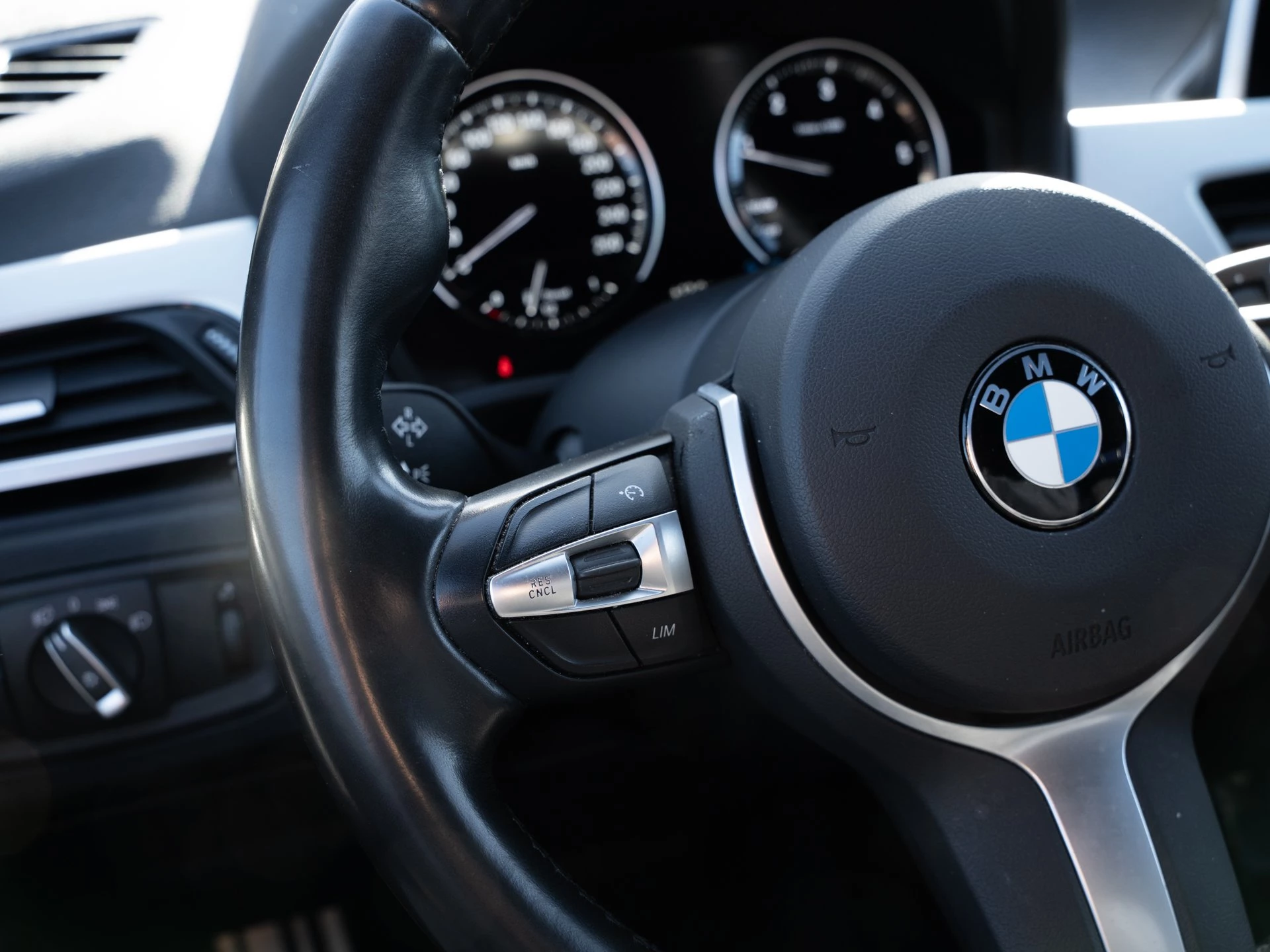 BMW X1 xDrive20d M Sport. Harman Kardon