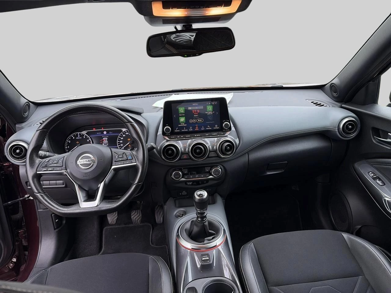 Nissan Juke 1.0 DIG-T 117 Business Edition