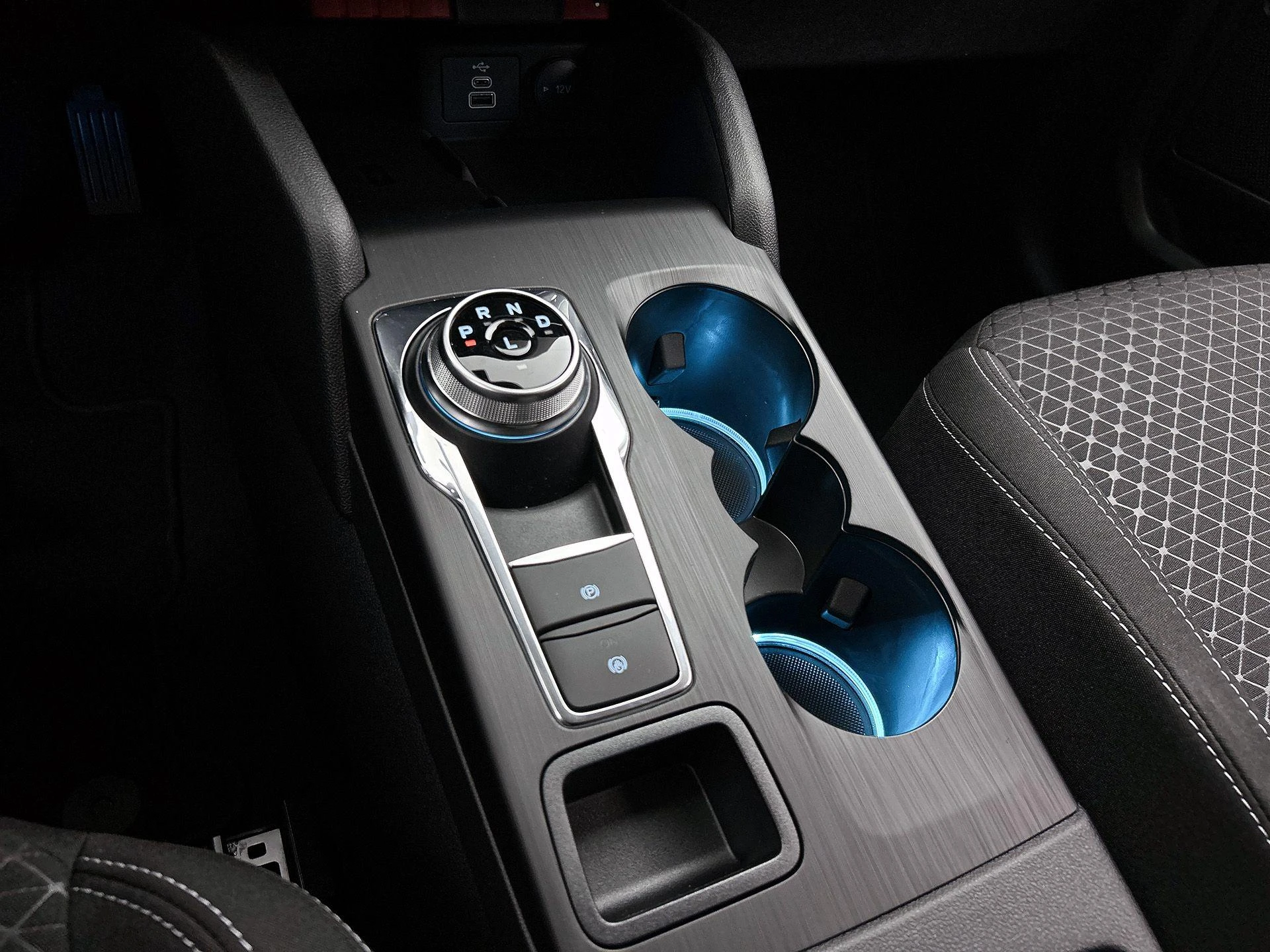 Ford-Kuga-image-20