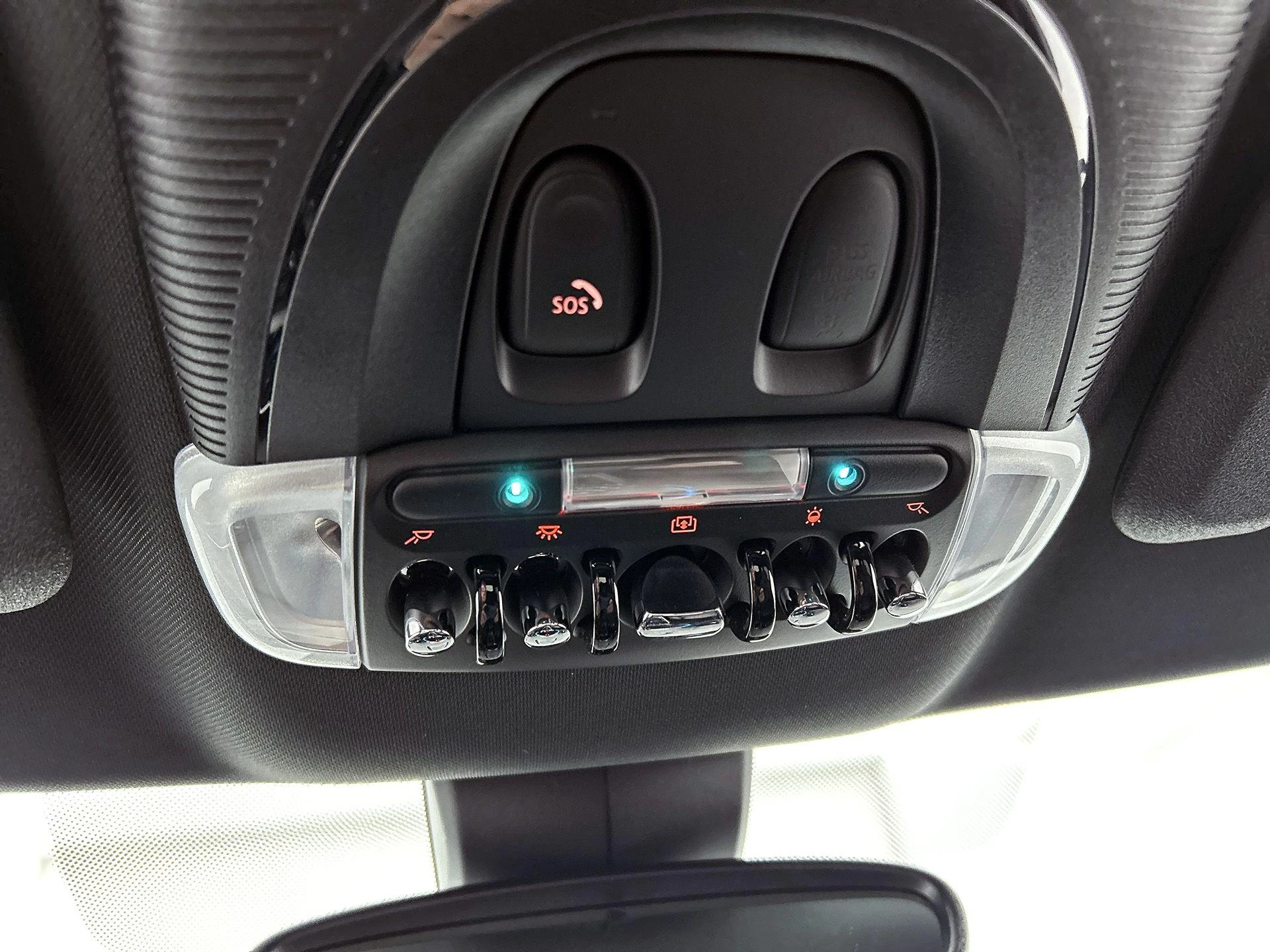 MINI-Countryman-image-26