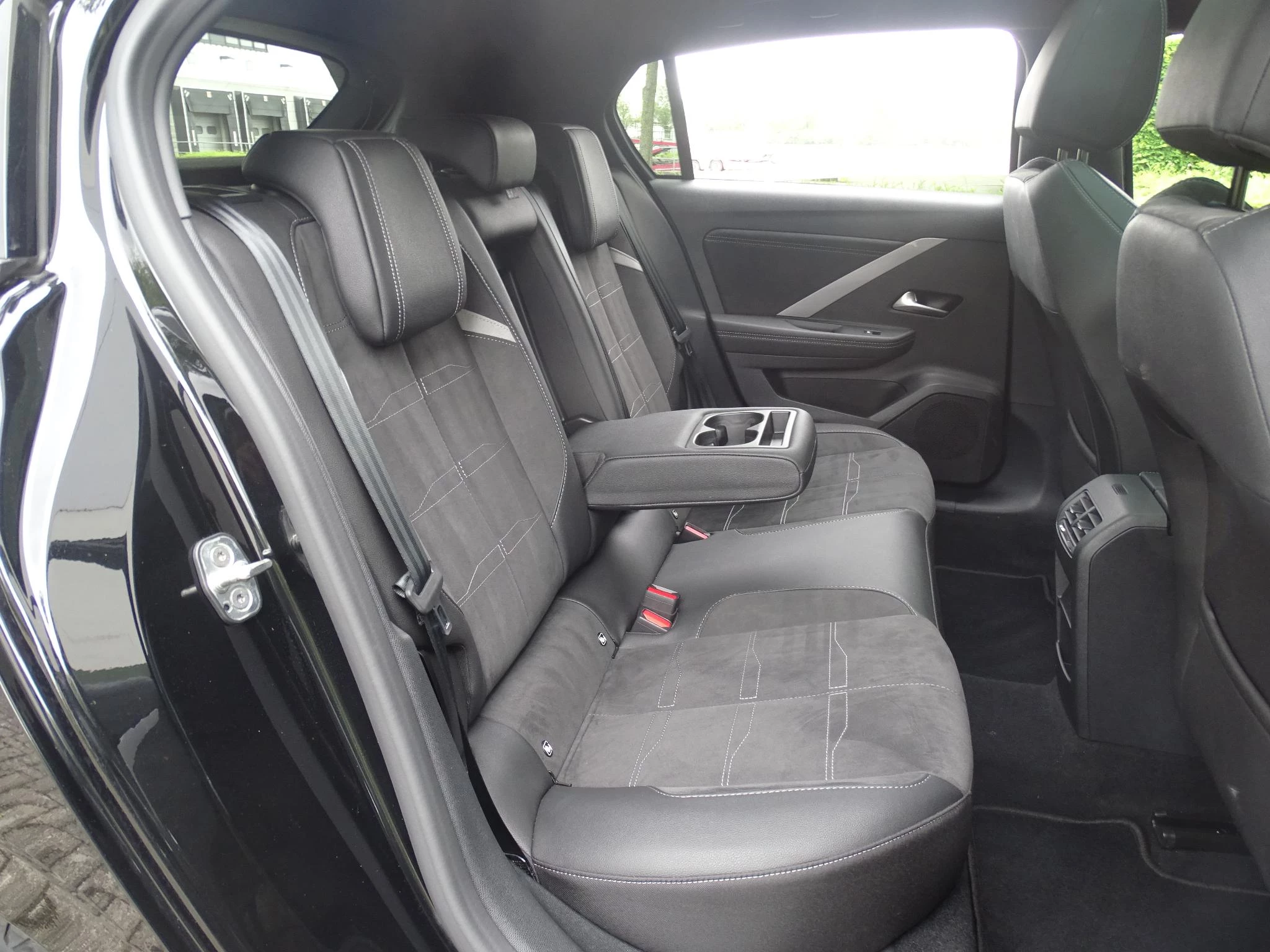 Opel Astra 1.2 Turbo MHEV 100kW Ultimate DCT