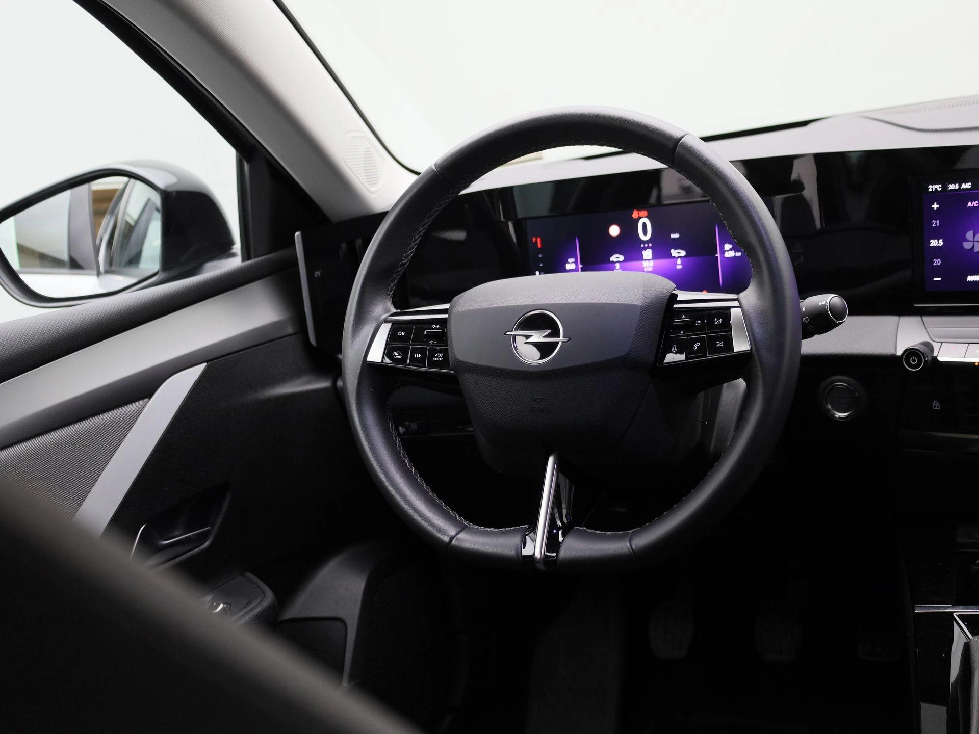 Opel-Astra-image-8