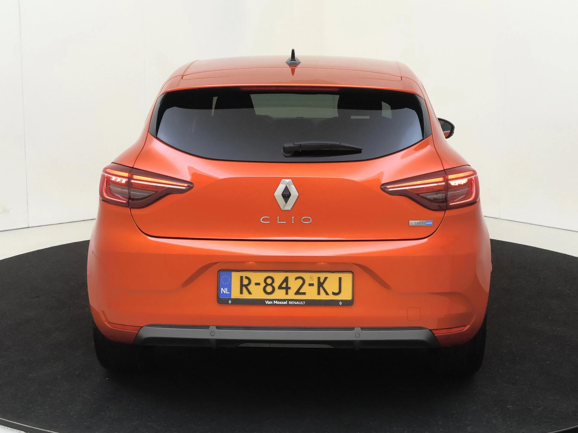 Renault-Clio-image-6