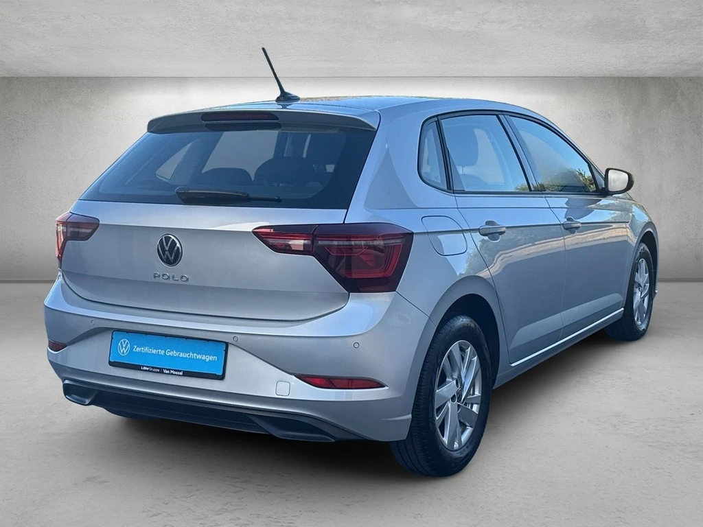 Volkswagen-Polo-image-2