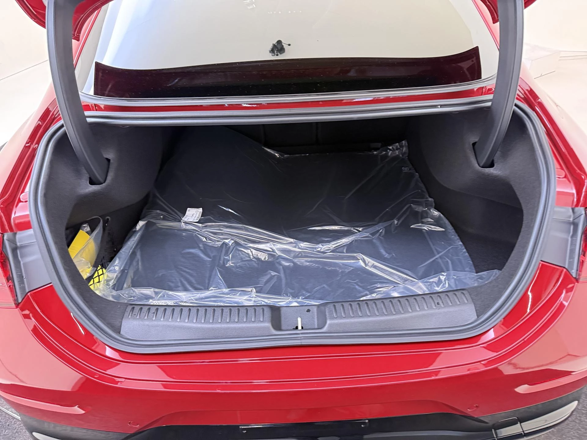 Mercedes-Benz-CLA-image-25