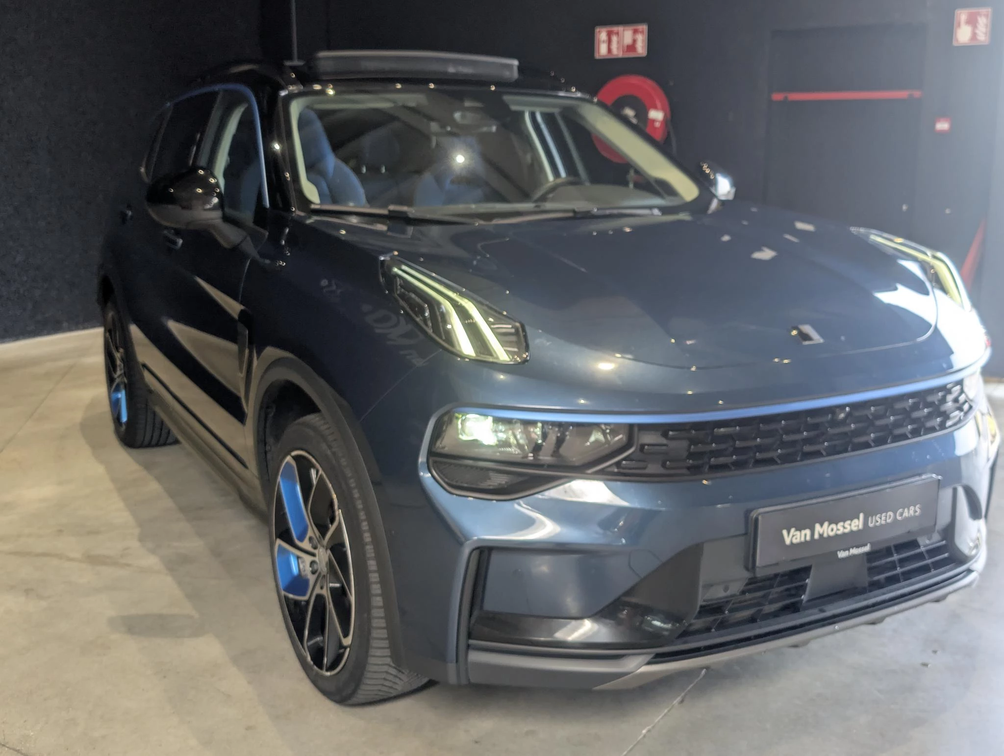 Lynk & Co-01-image-6