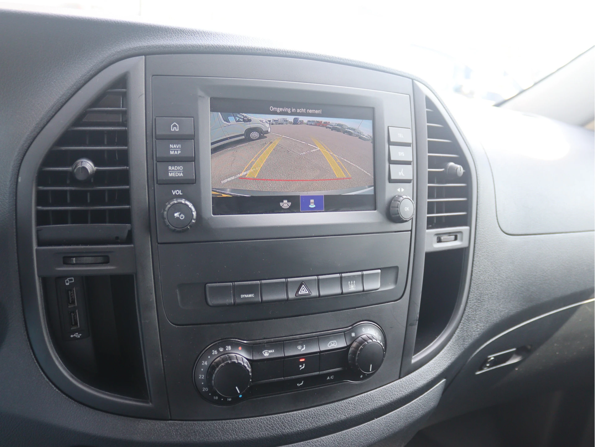 Mercedes-Benz eVito L2 66 kWh | AIRCO/CRUISE/CAMERA/SNELLADEN | Certified