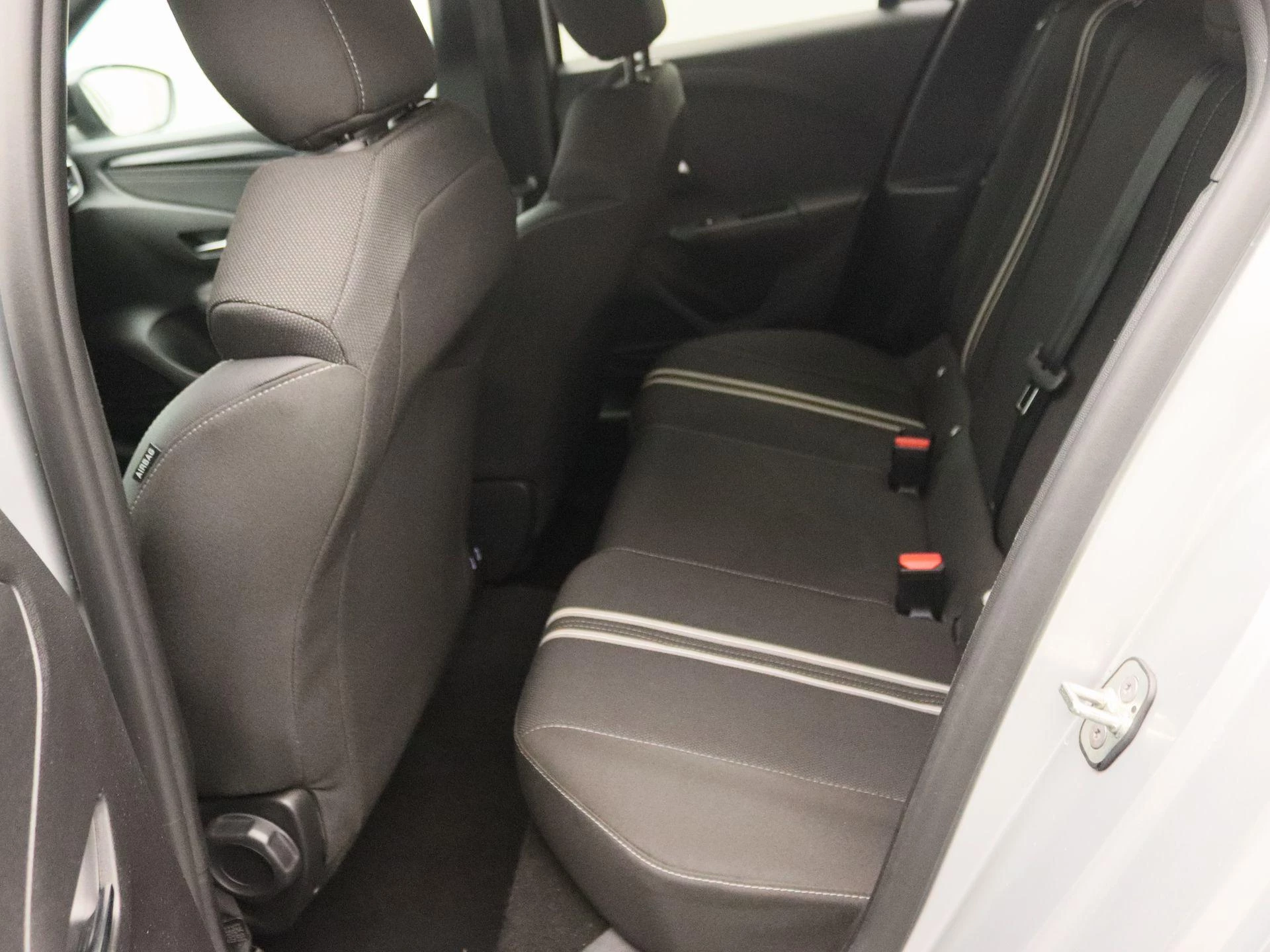 Opel Corsa 1.2 Turbo Hybrid GS