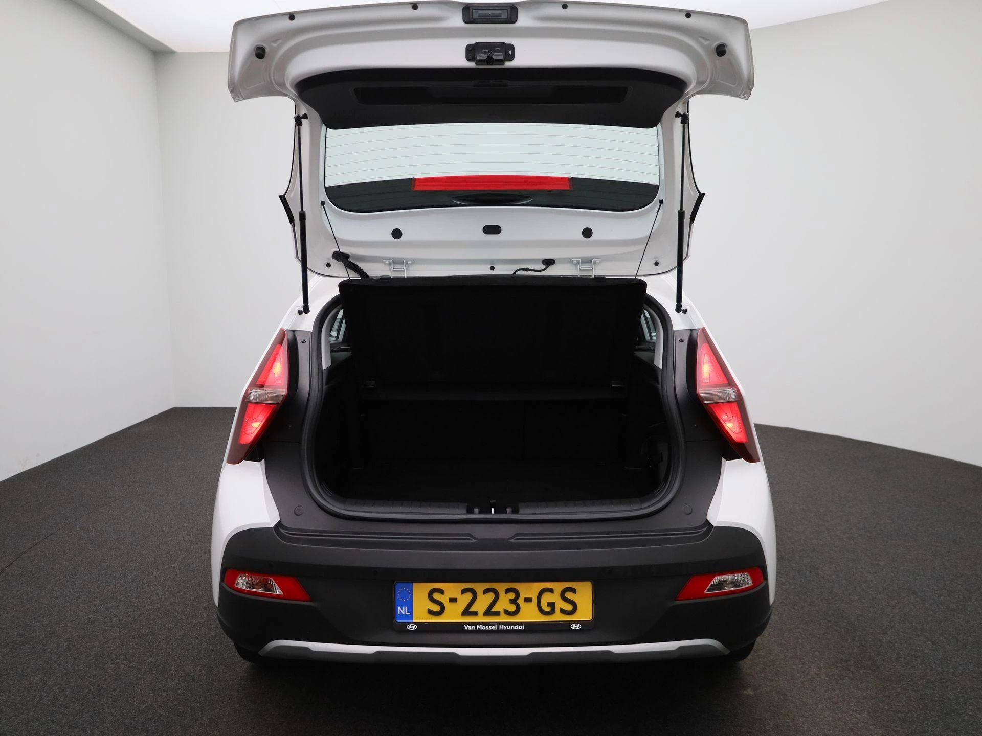 Hyundai-Bayon-image-10