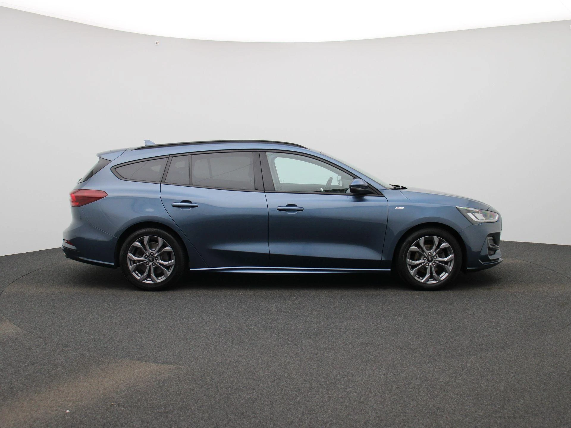 Ford-Focus-image-5