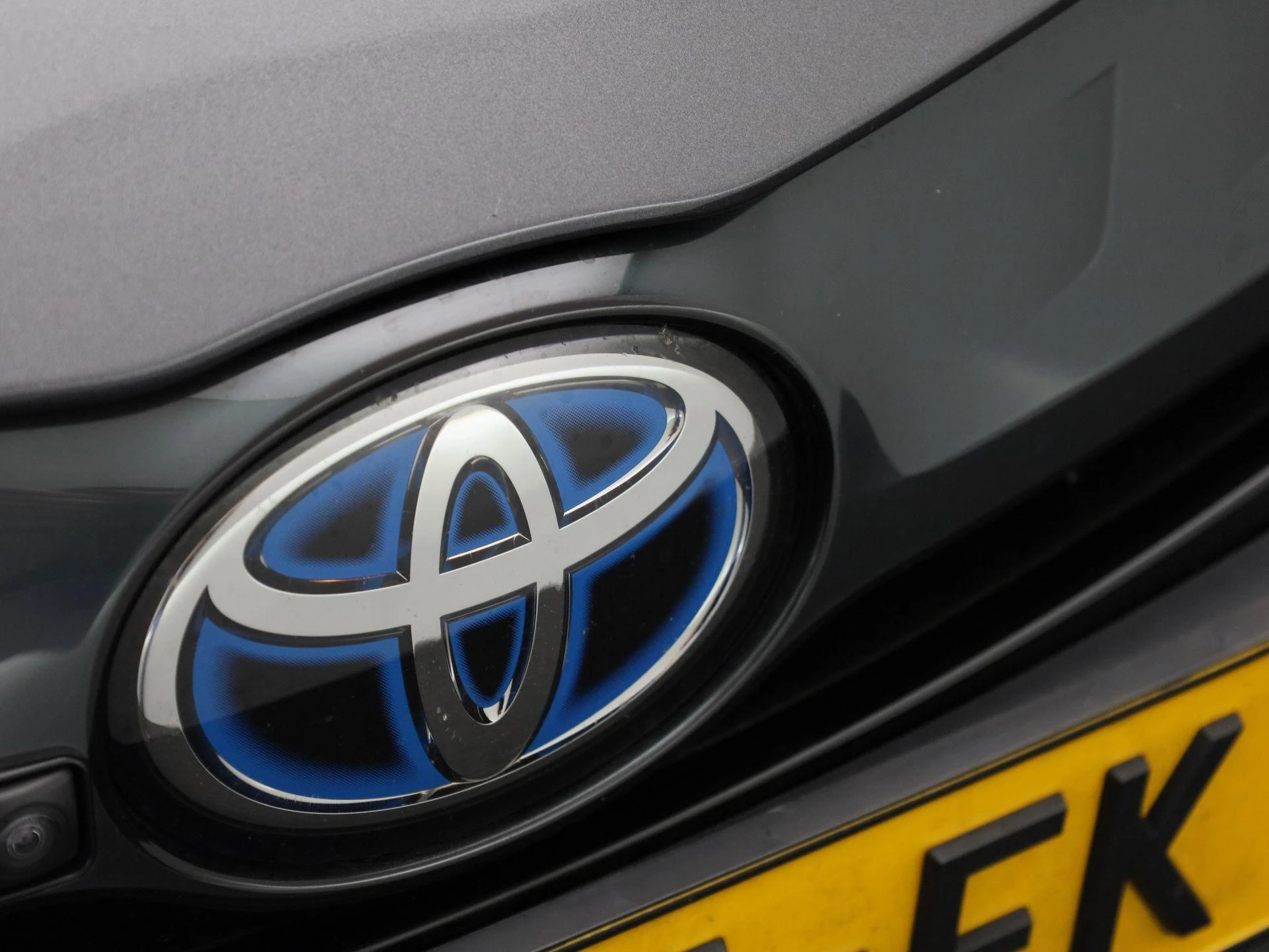 Toyota-Prius-image-37