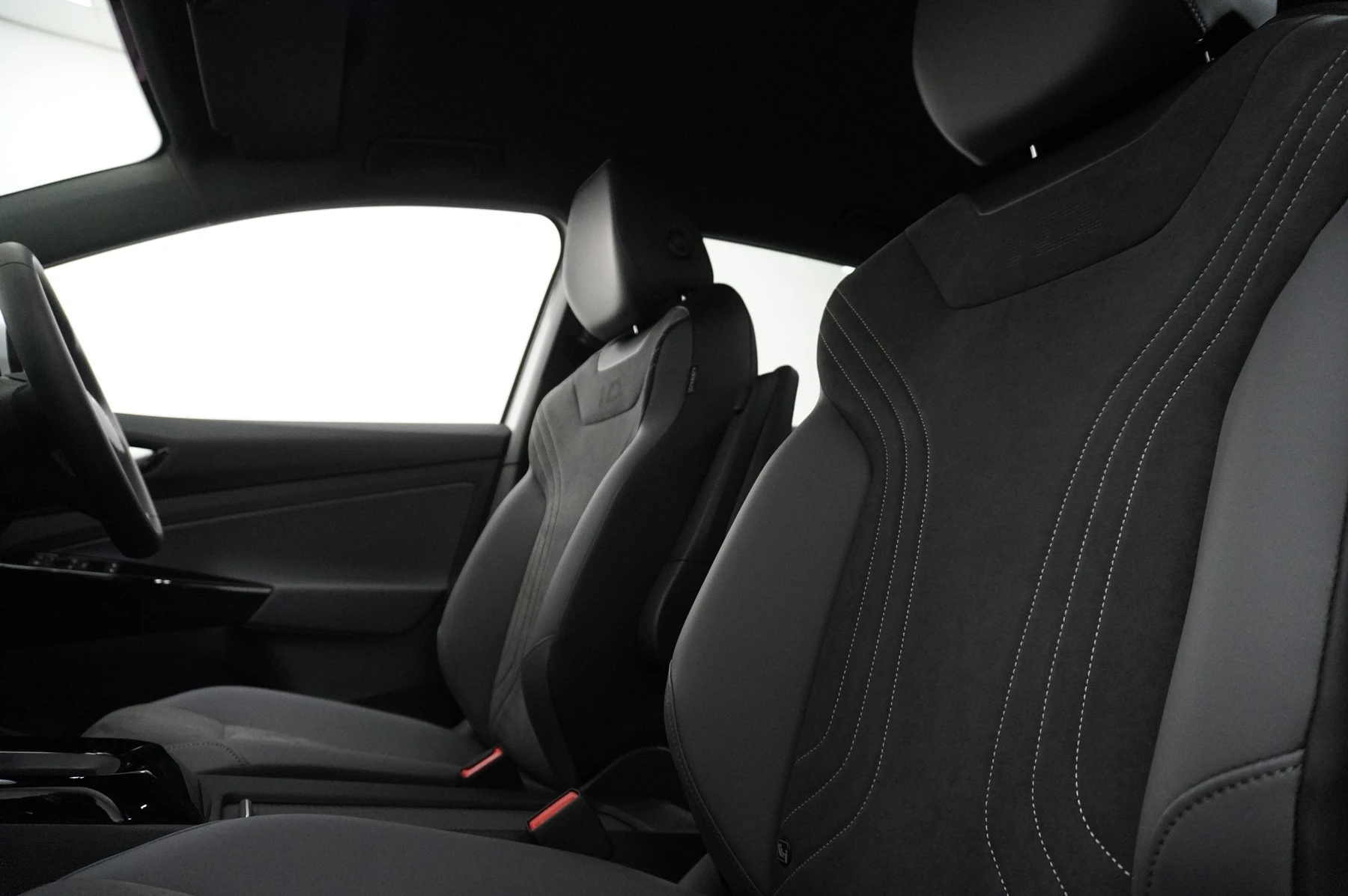 Volkswagen-ID.4-image-22