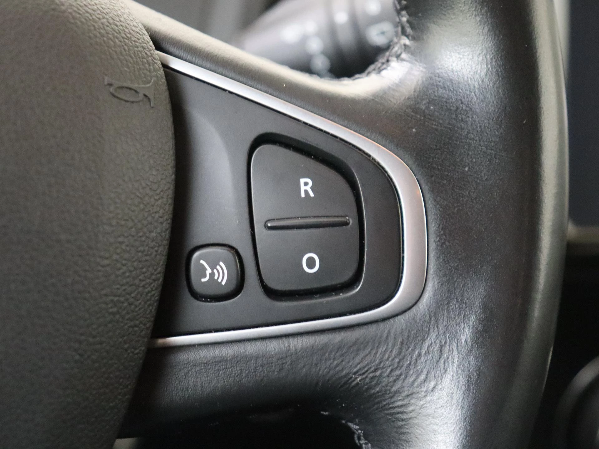 Renault-Captur-image-17