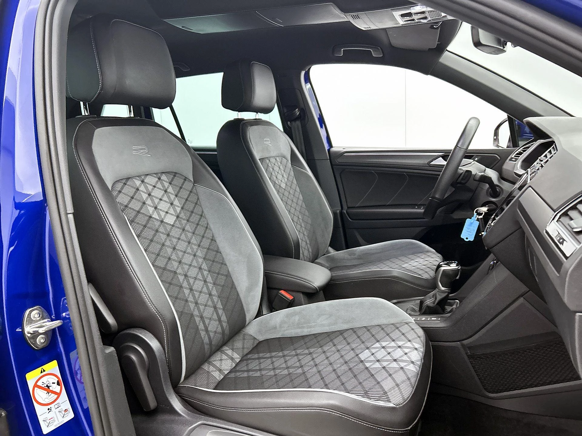 Volkswagen-Tiguan-image-45