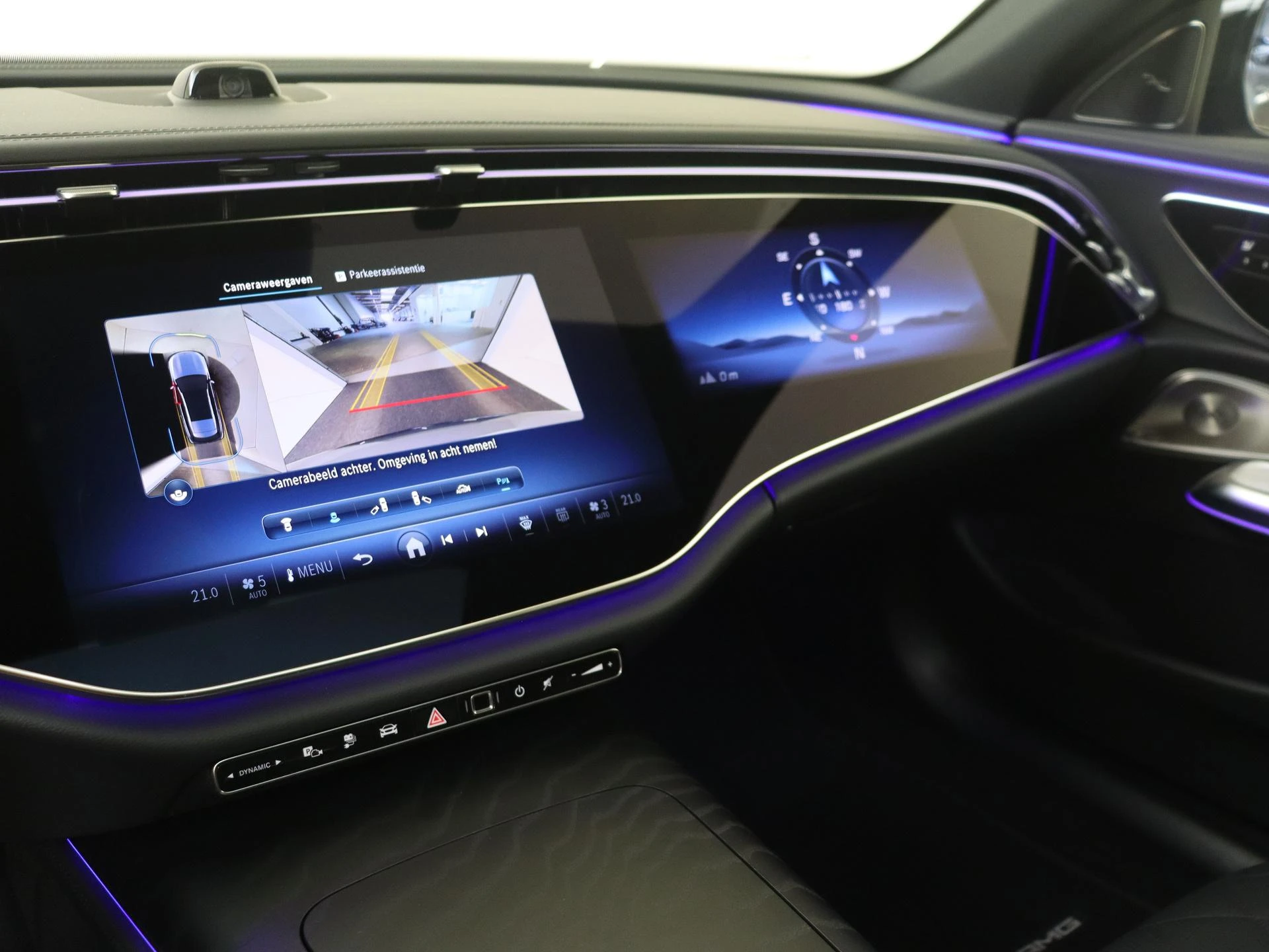 Mercedes-Benz-E-Klasse-image-20