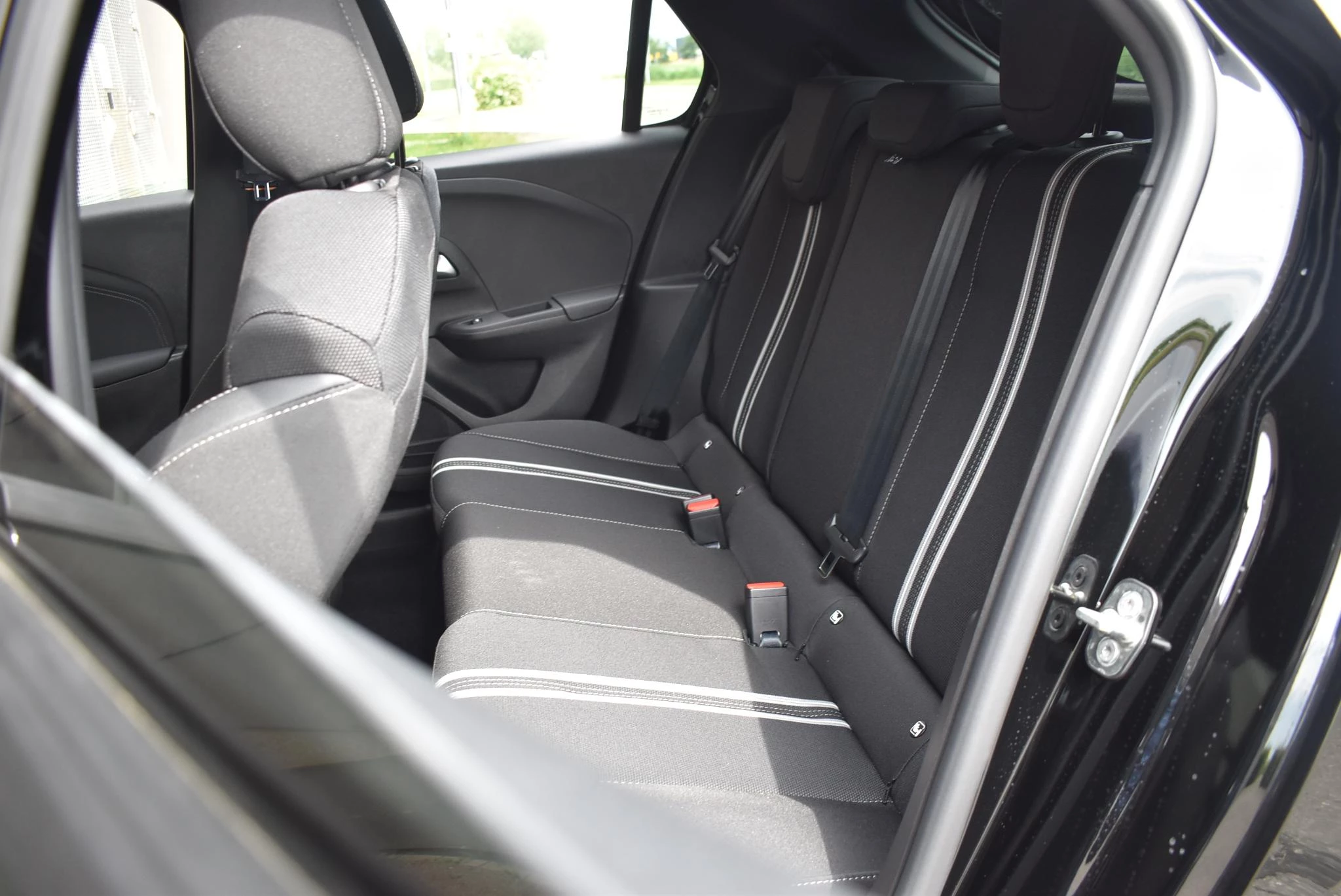 Opel-Corsa-image-13
