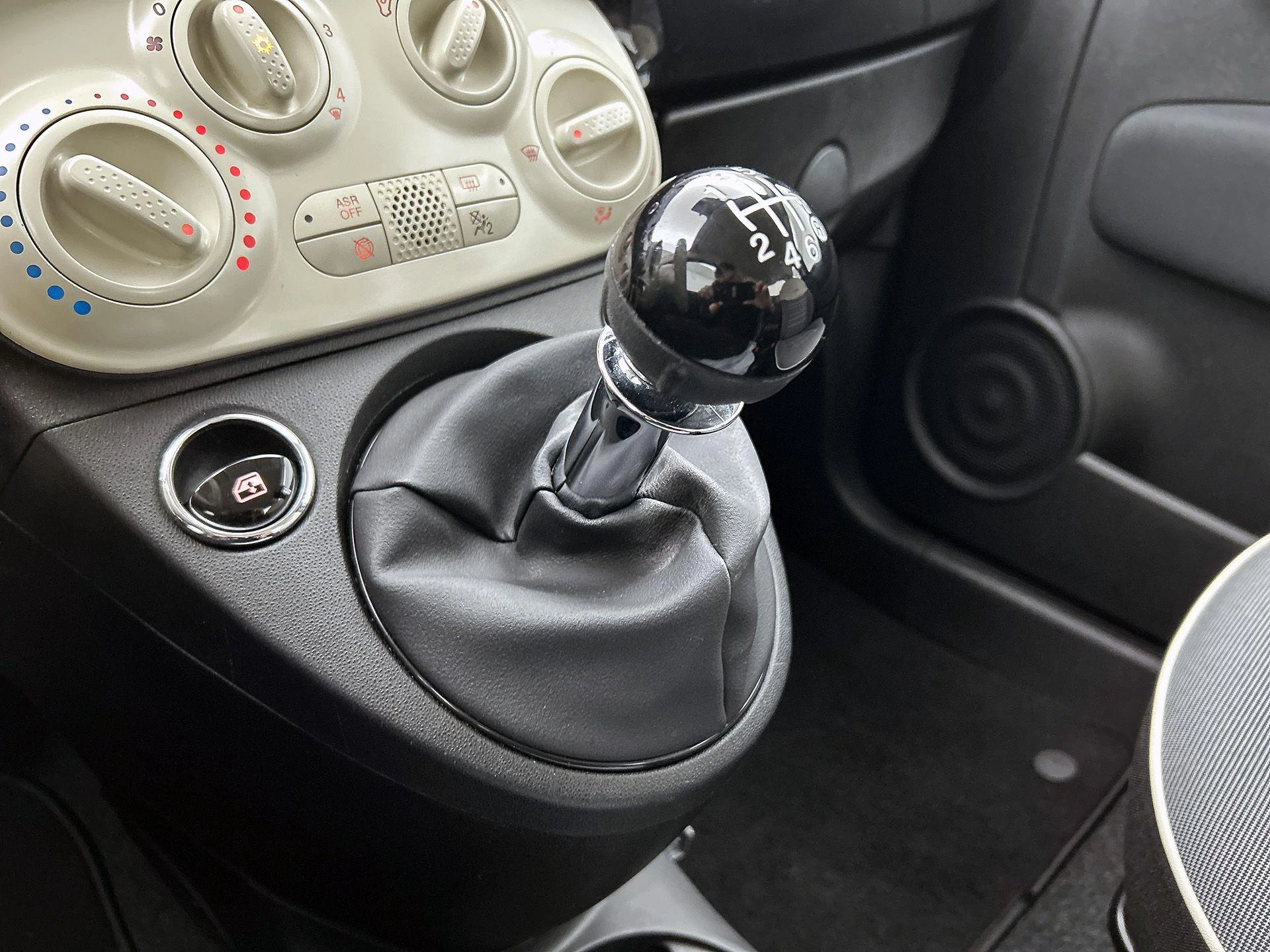 Fiat-500-image-20