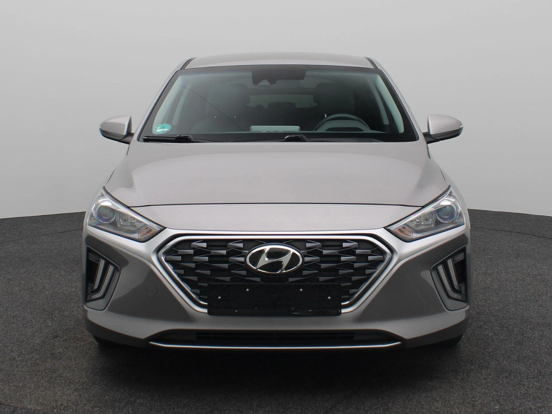 Hyundai-IONIQ-image-3