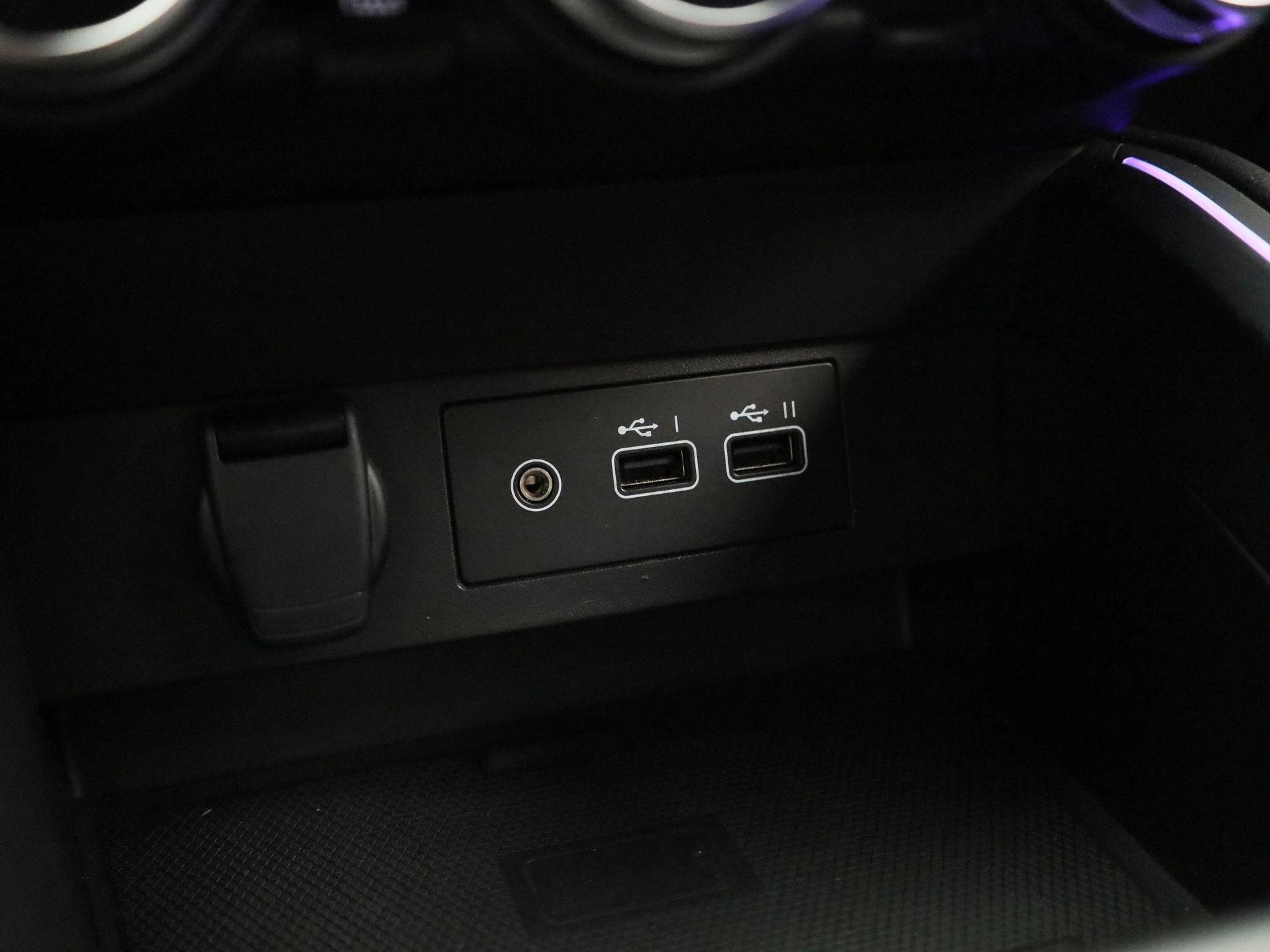 Renault-Clio-image-32