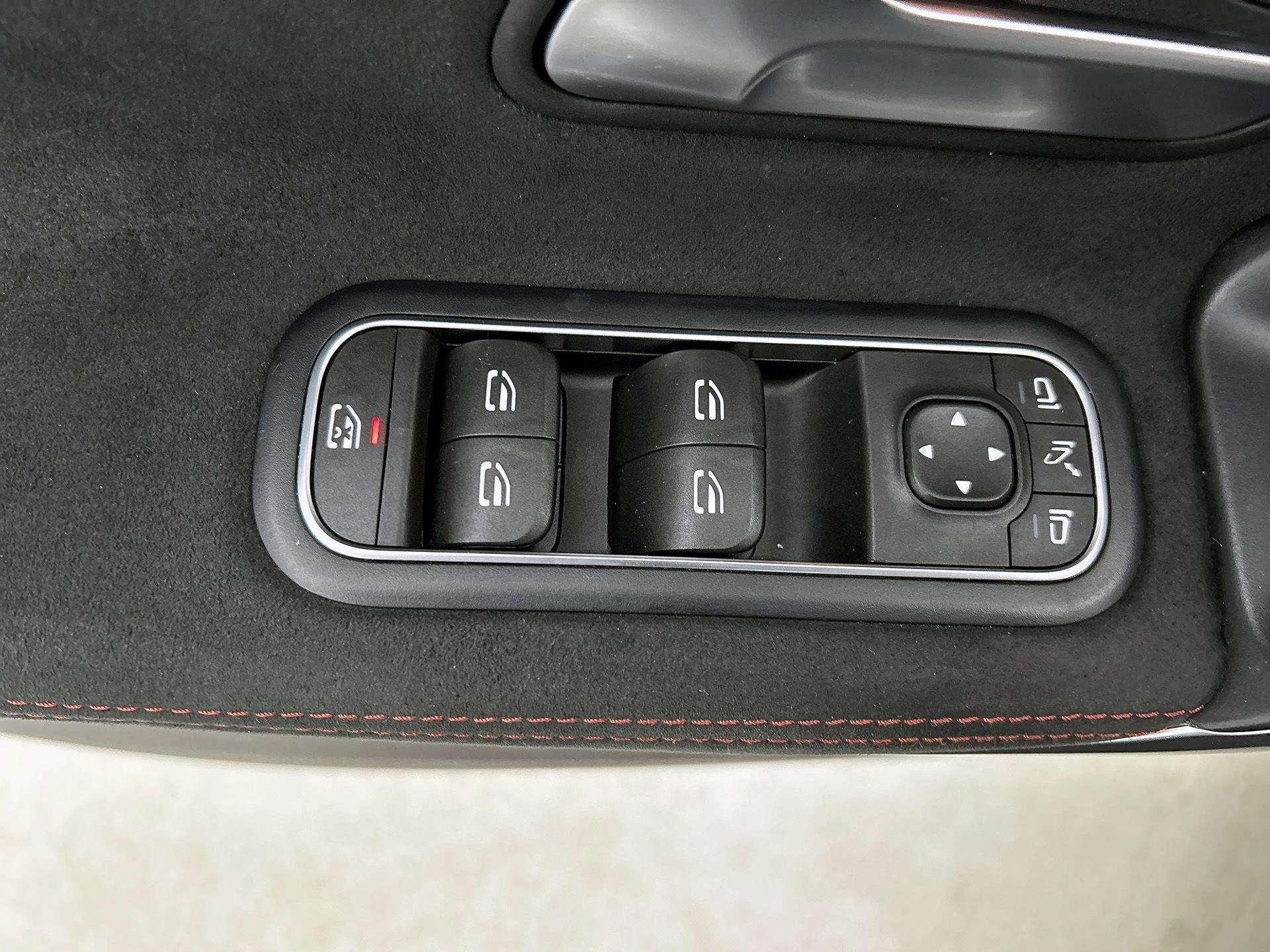 Mercedes-Benz-A-Klasse-image-35
