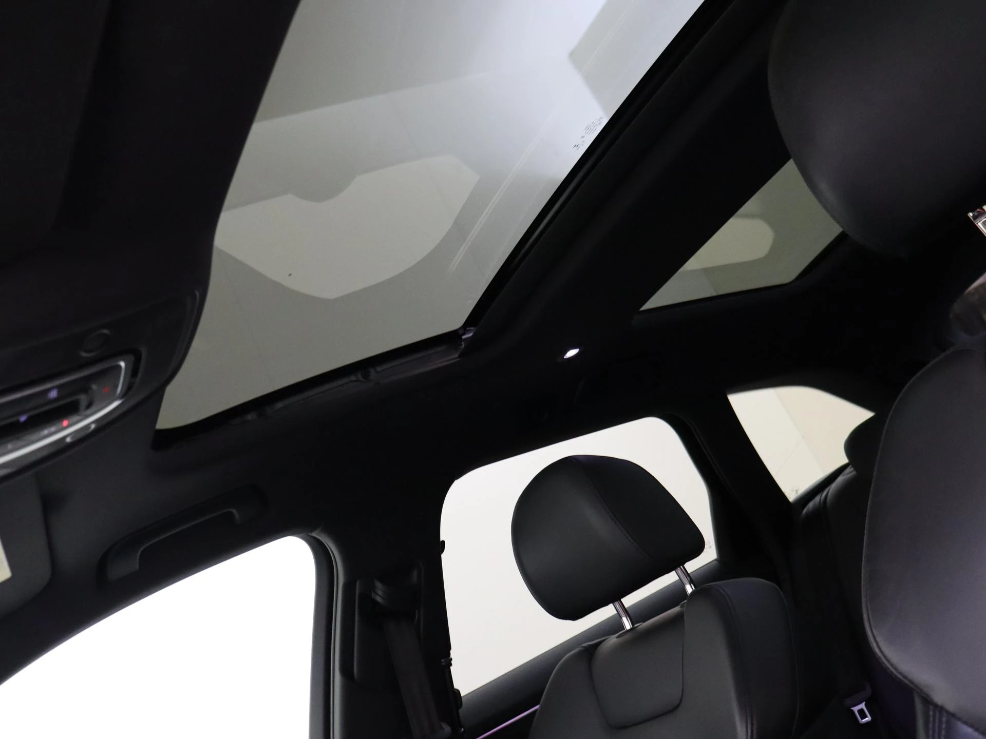 Audi-A6-image-27