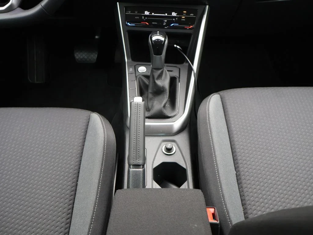 Volkswagen-Taigo-image-13