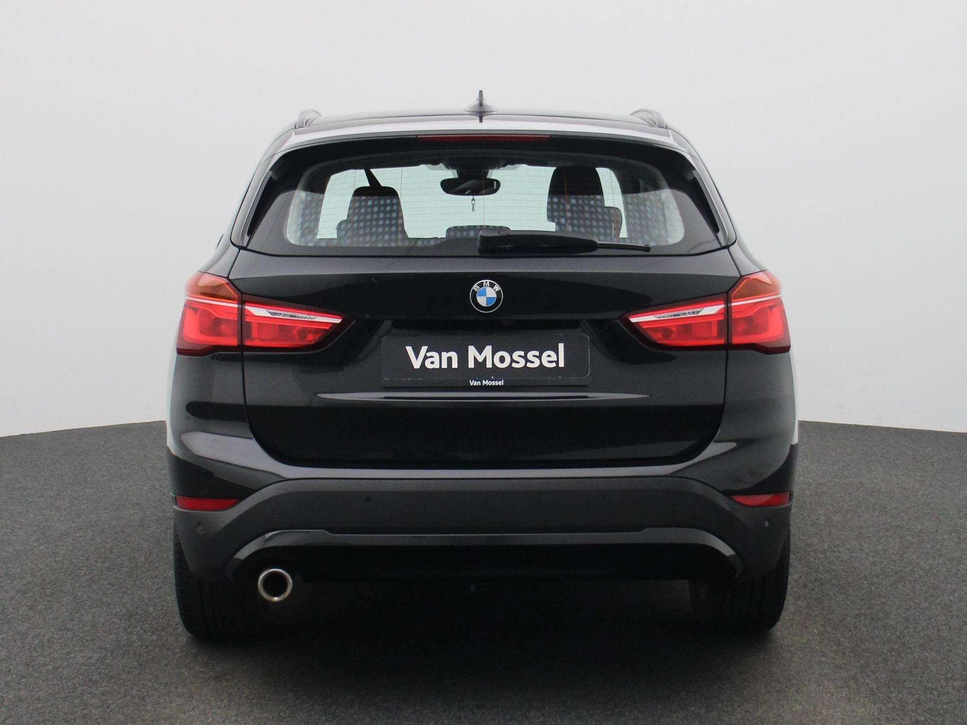 BMW X1 sDrive18iA (100 kW)