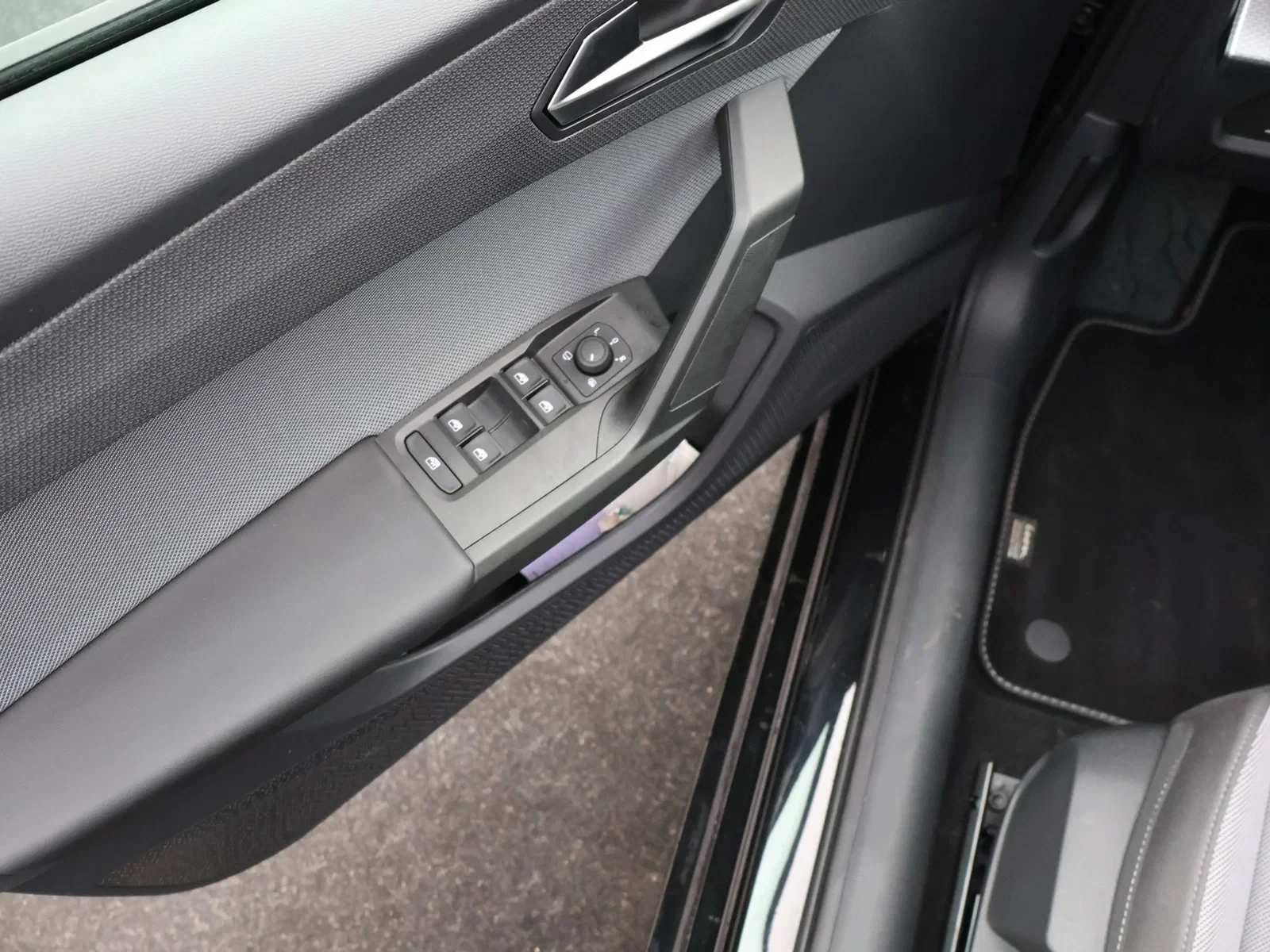 SEAT Leon ST Leon Break Move Navi 1.5 eTSI 115pk DSG / DEMO