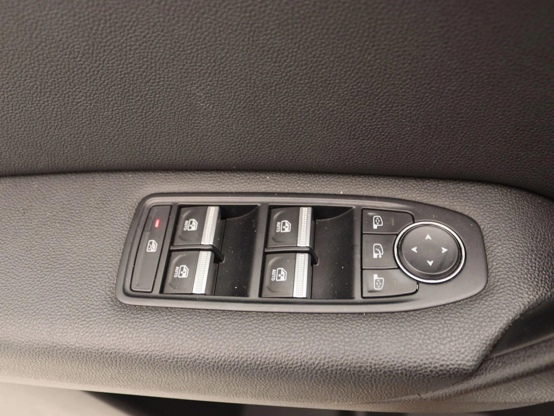 Renault-Captur-image-21