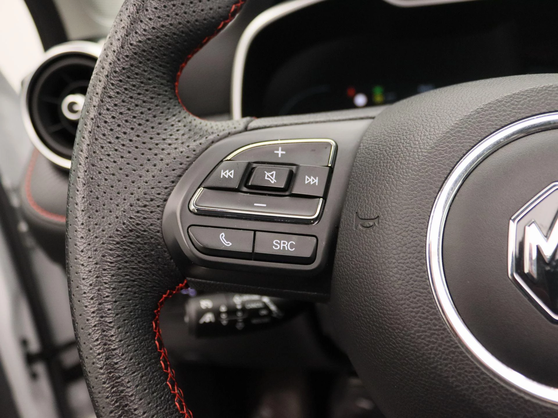 MG ZS EV Long Range Luxury 70 kWh