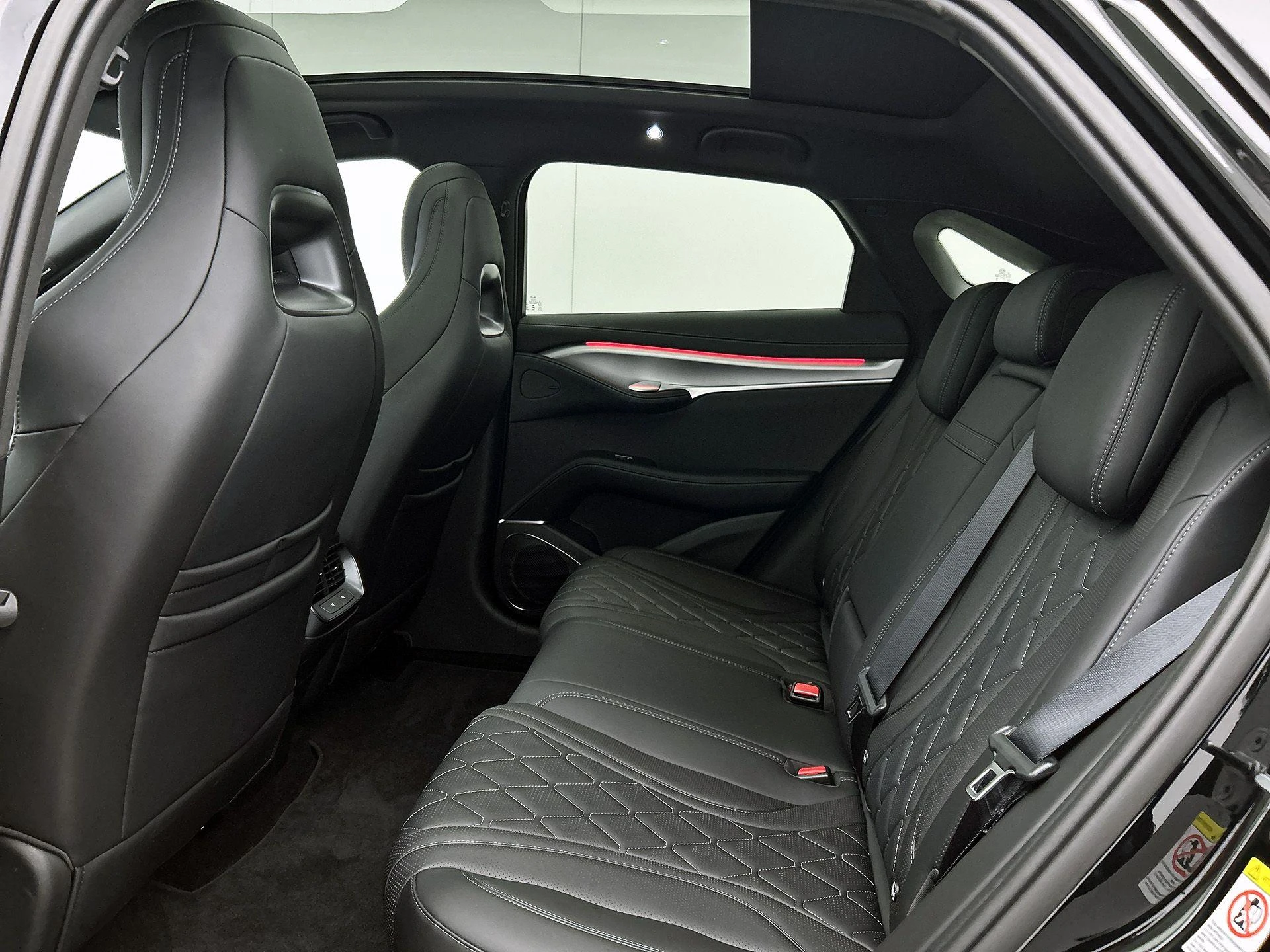 BYD-SEALION-image-26