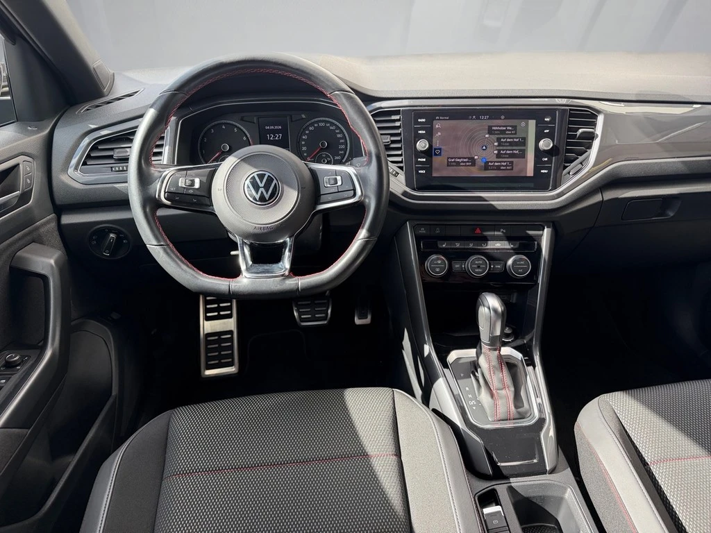 Volkswagen-T-Roc-image-9