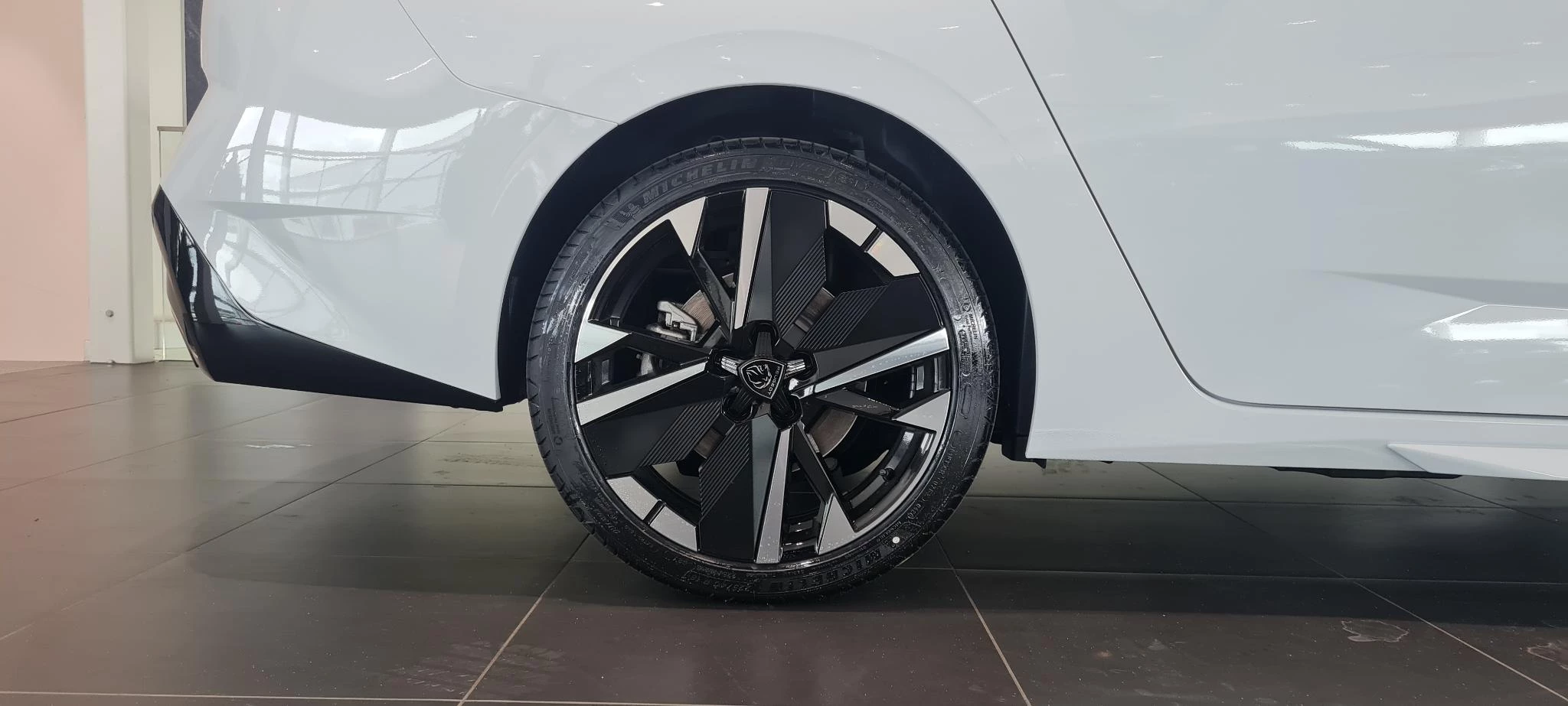 Peugeot-308-image-25