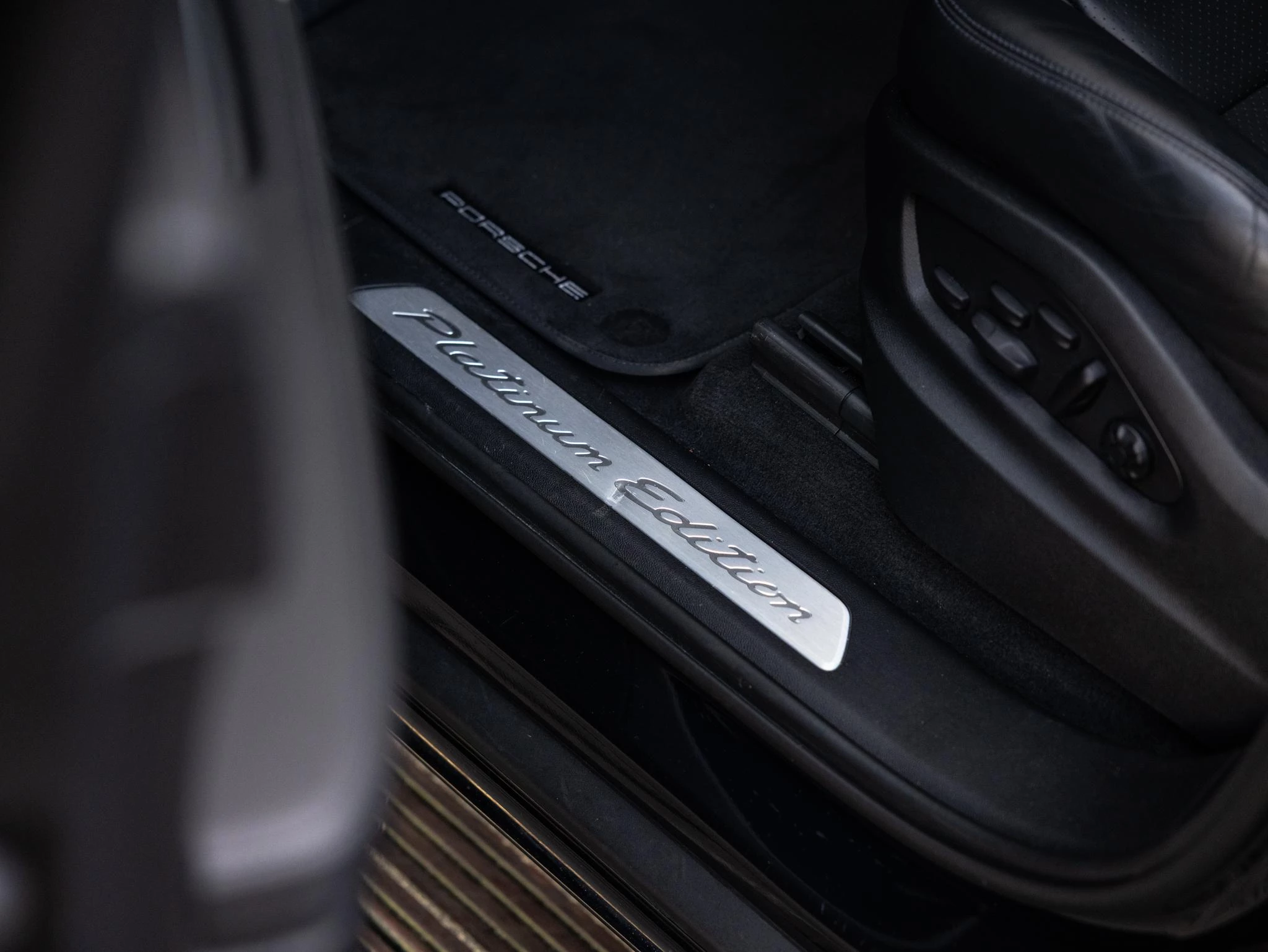 Porsche Cayenne 3.0 E-Hybrid Platinum Edition