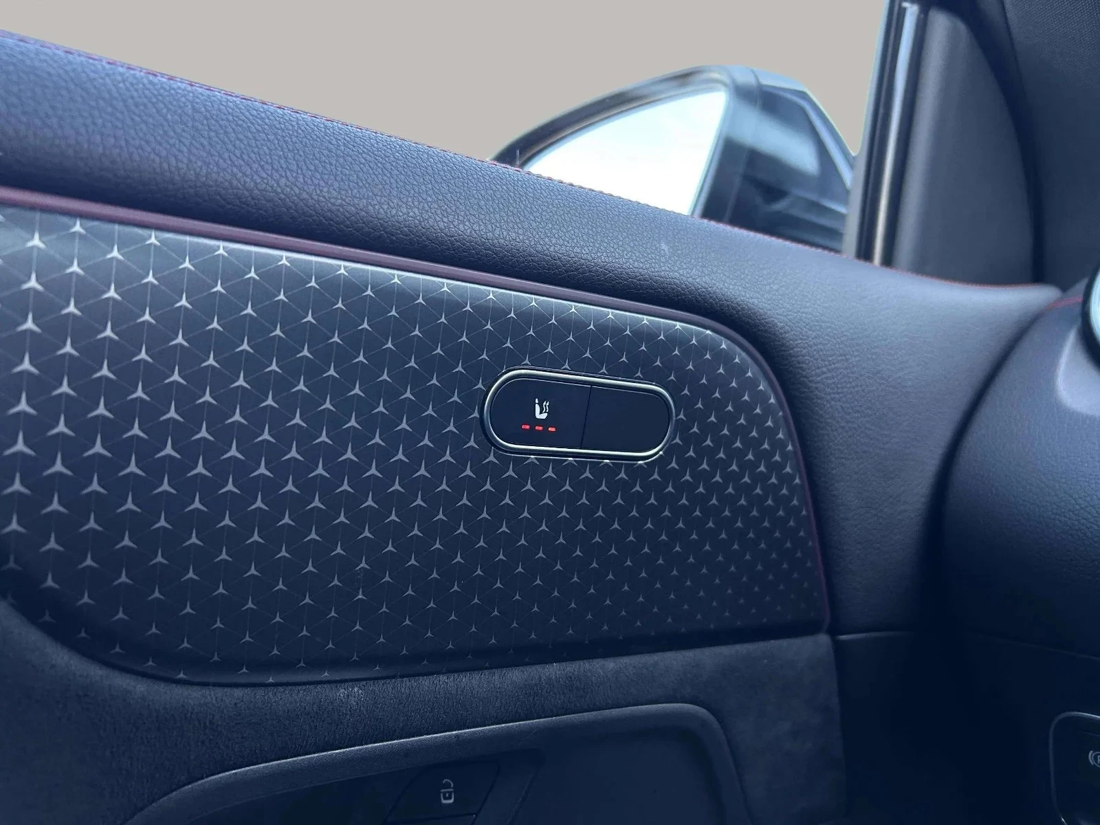 Mercedes-Benz-EQA-image-10