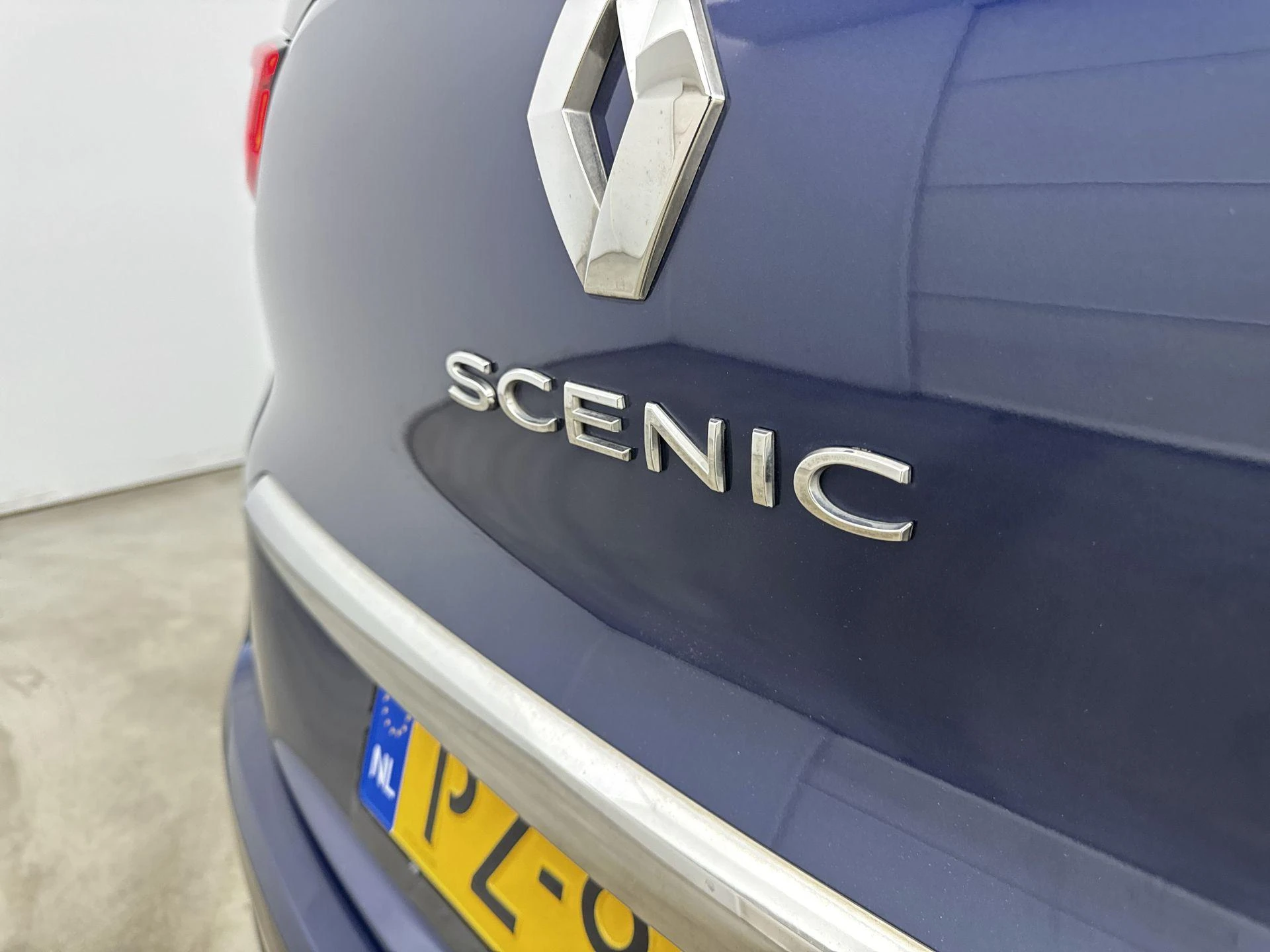 Renault-Grand Scénic-image-21