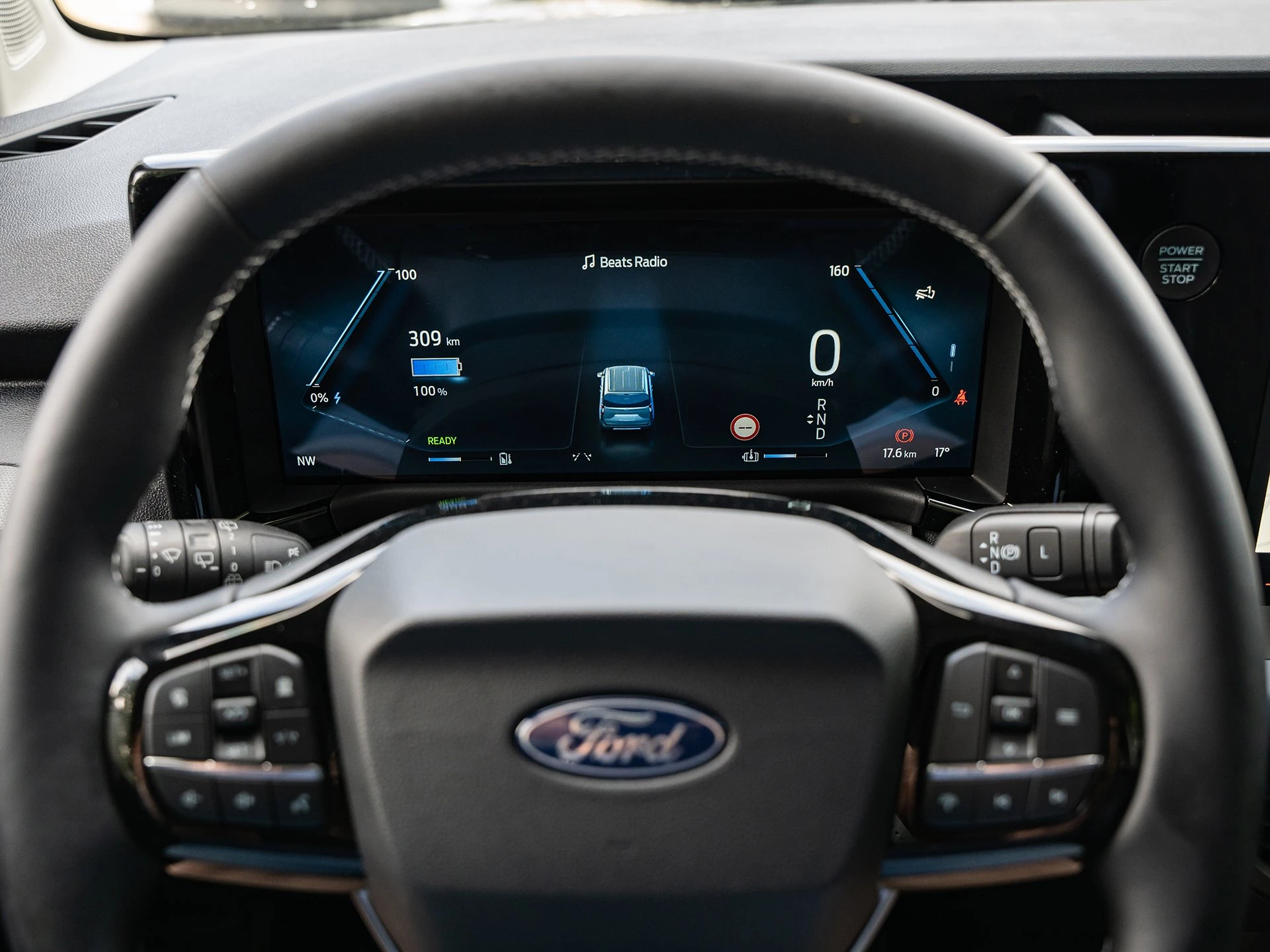 Ford-Tourneo Courier-image-7