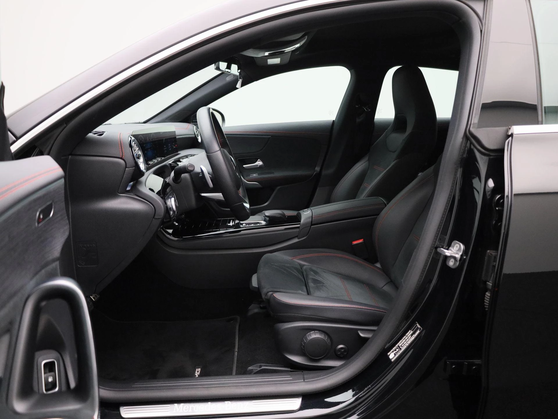 Mercedes-Benz CLA Shooting Brake 250 e AMG Line