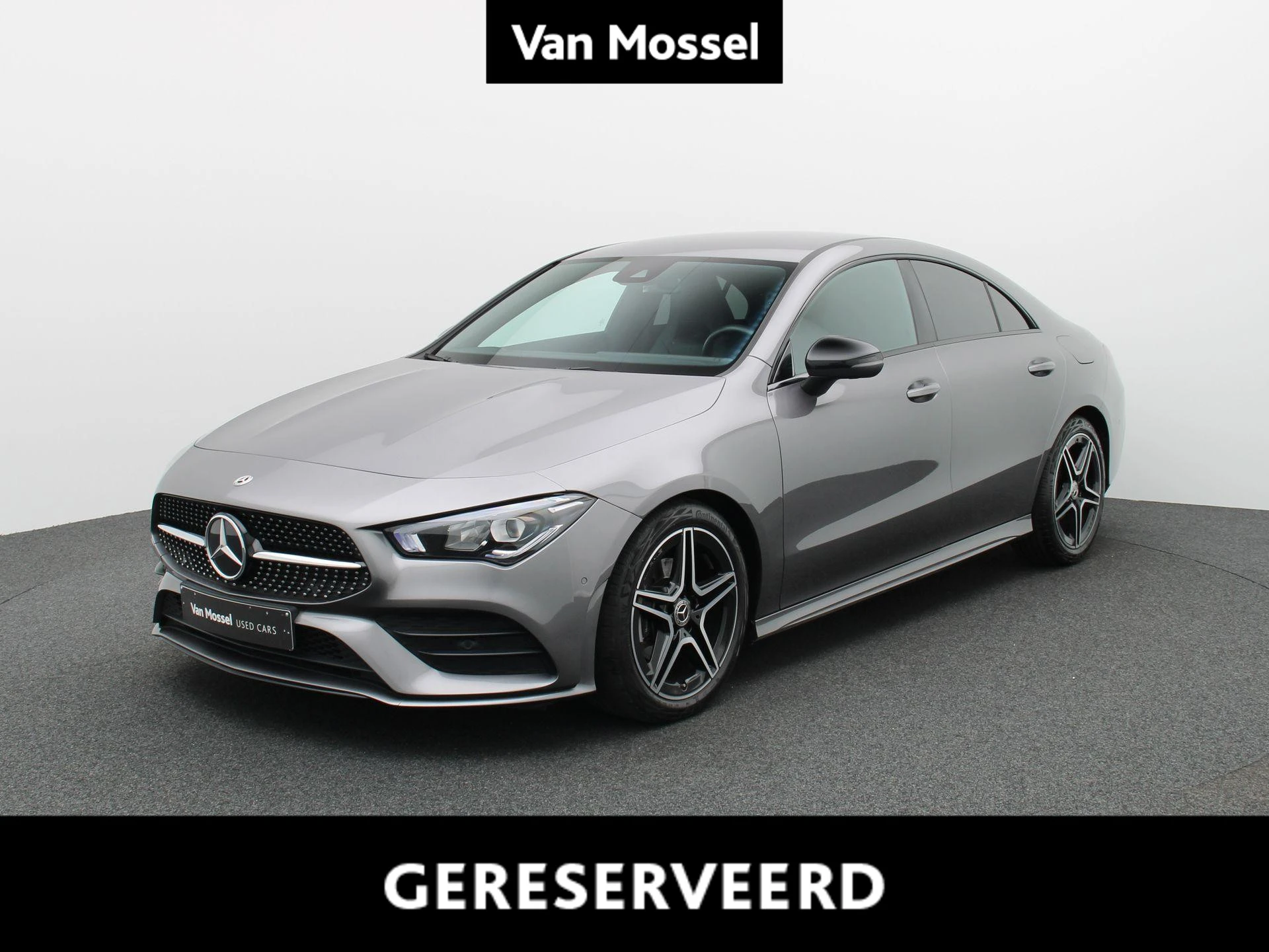 Mercedes-Benz-CLA-image-0