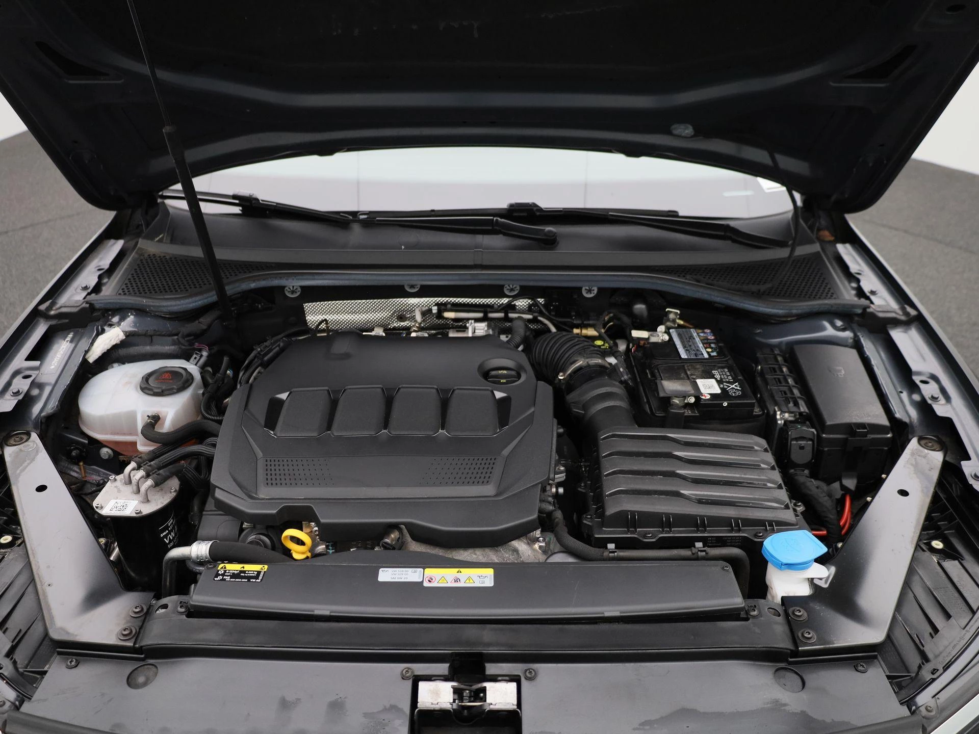 Volkswagen Passat Variant 1.6 TDI Elegance Business R