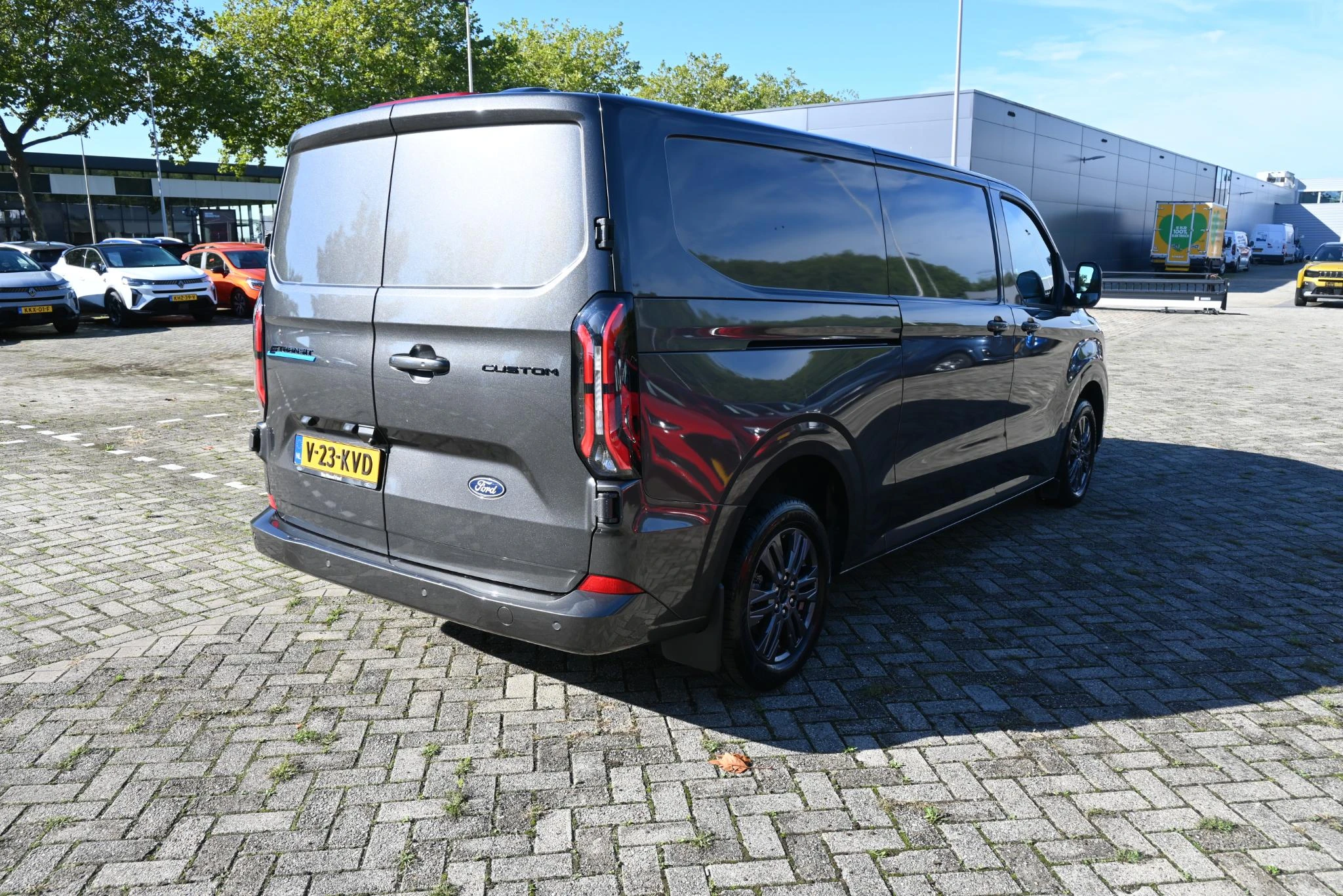 Ford-E-Transit-image-6