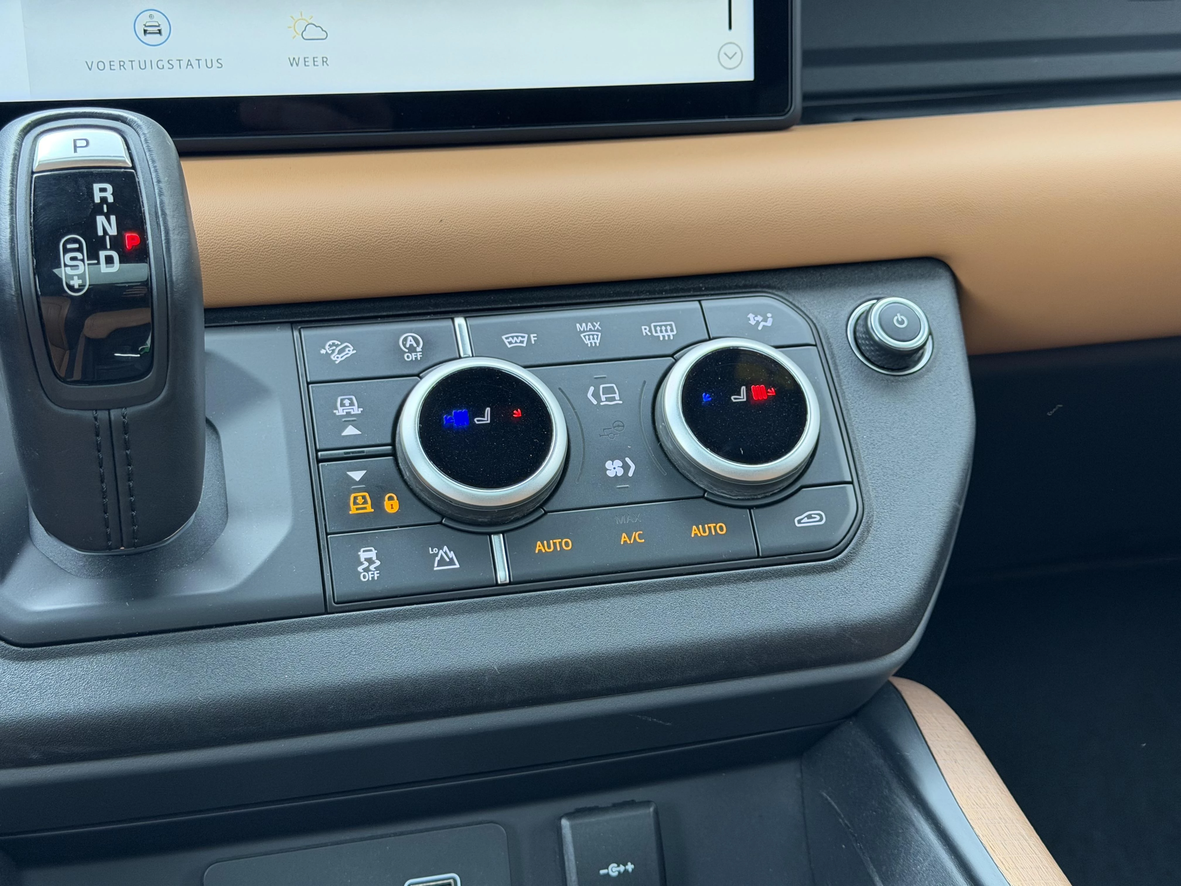 Land Rover Defender P400 XS Edition