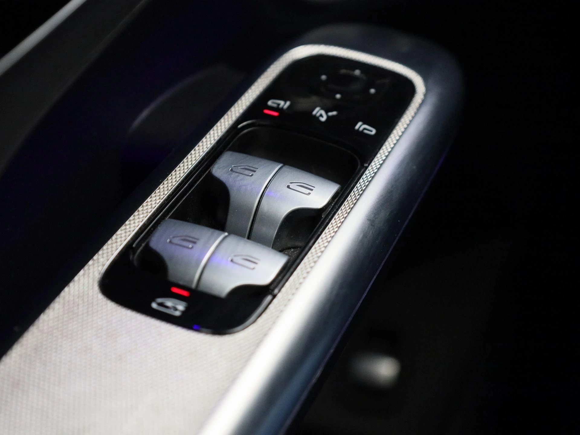 Mercedes-Benz GLC 220 d 4MATIC AMG Line Coupé + AIRMATIC + LEDER + PANO + BURMESTER + DIG. LIGHT