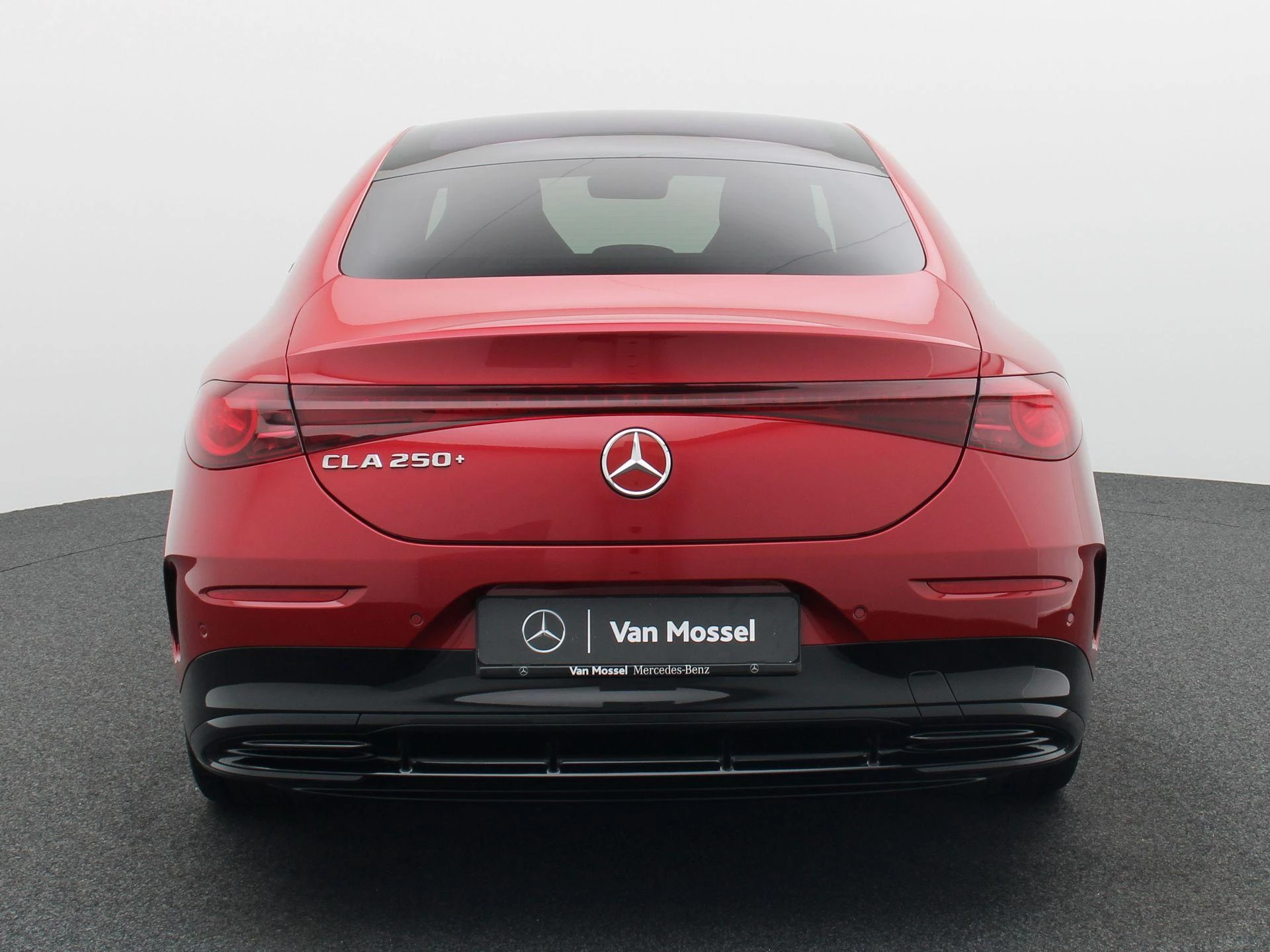 Mercedes-Benz CLA 250+ Sport Edition + MULTIBEAM LED + PANO +