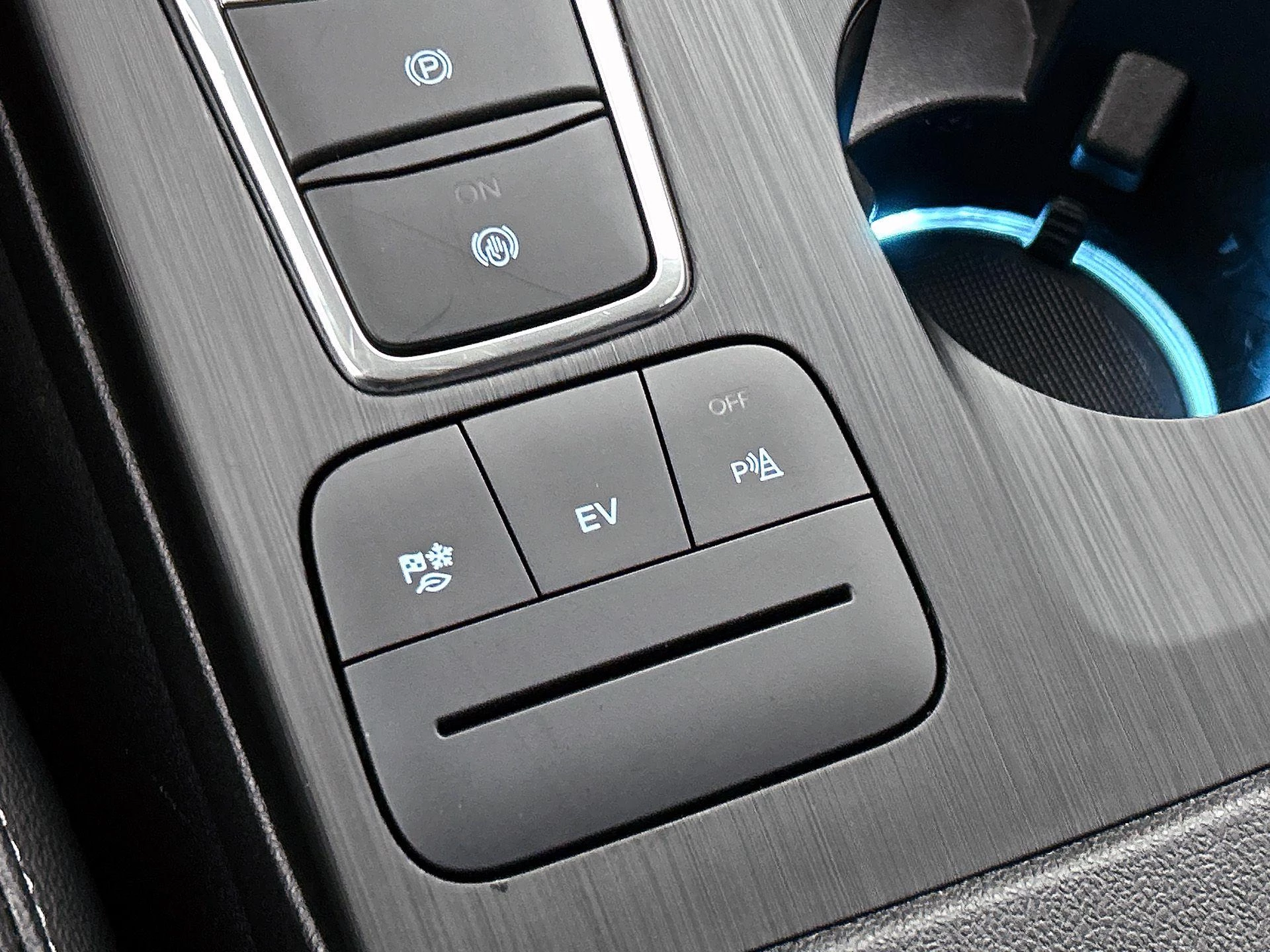 Ford-Kuga-image-28