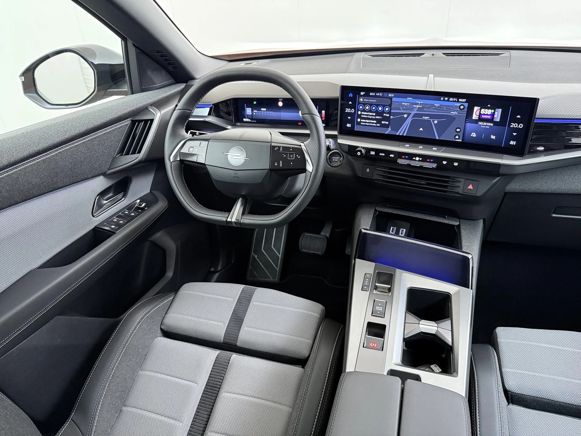 Opel-Grandland-image-5