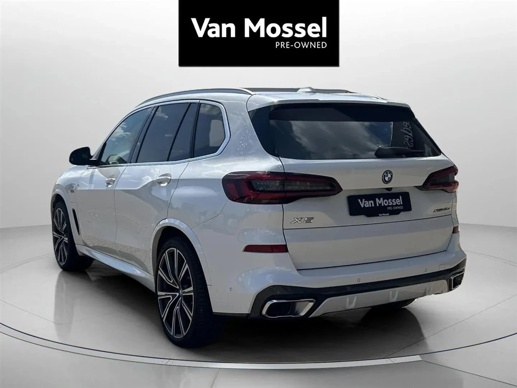 BMW-X5-image-6