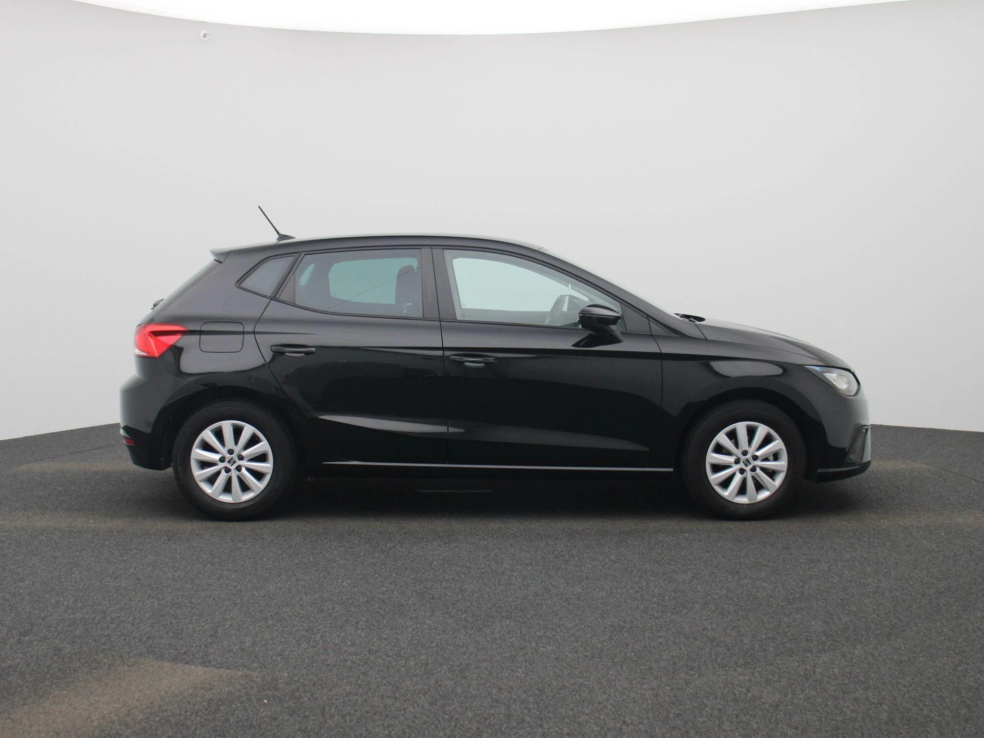 SEAT Ibiza 5D 1.0 MPI 80pk S&S Move+ PDC V+A | Carplay | Cruise