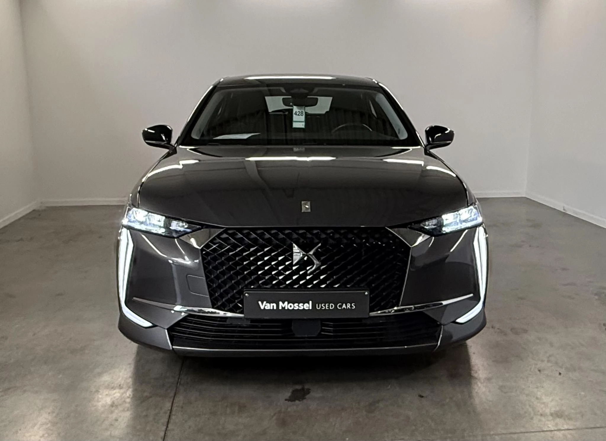 DS-DS 4-image-1