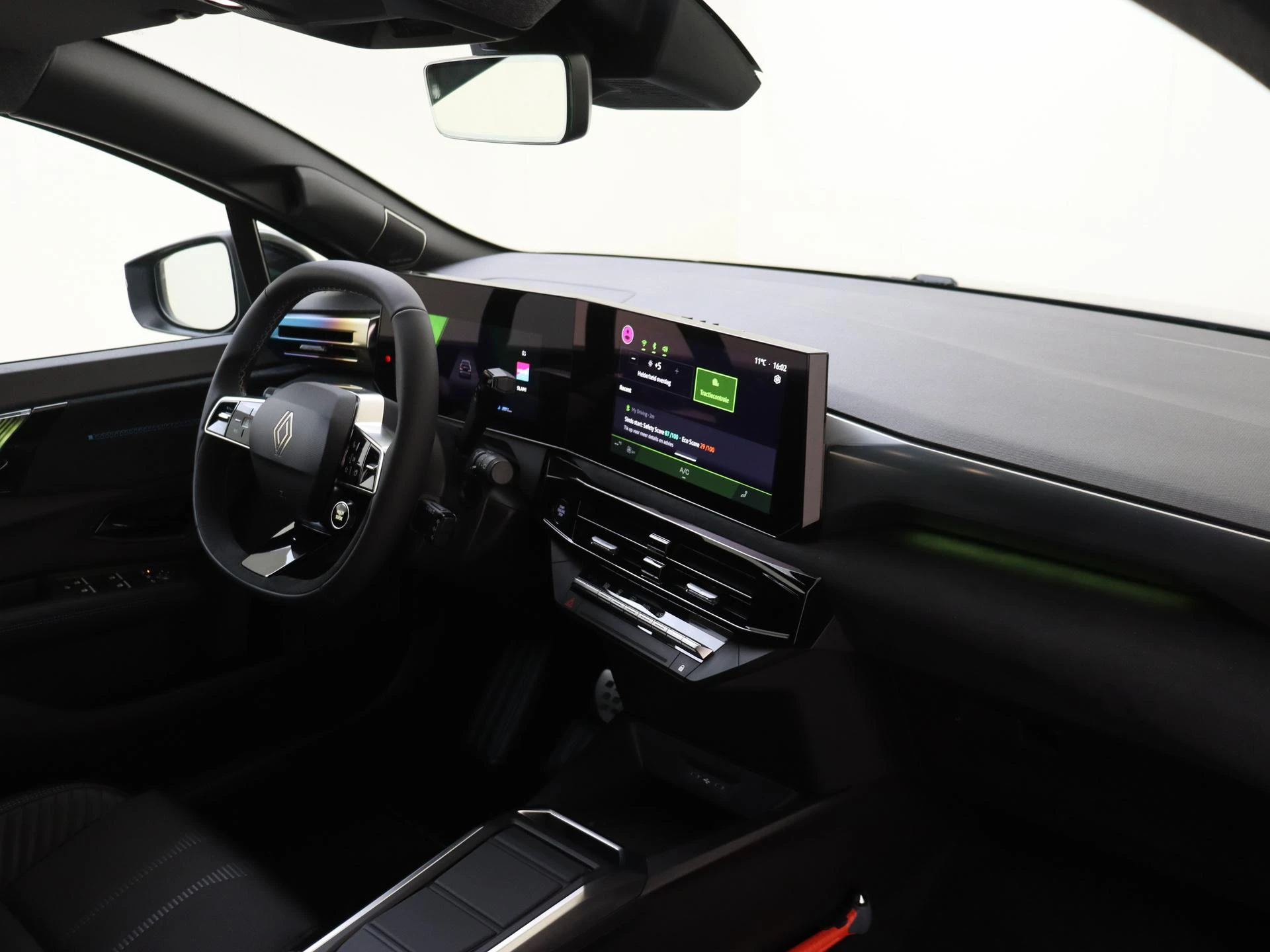 Renault-Clio-image-11